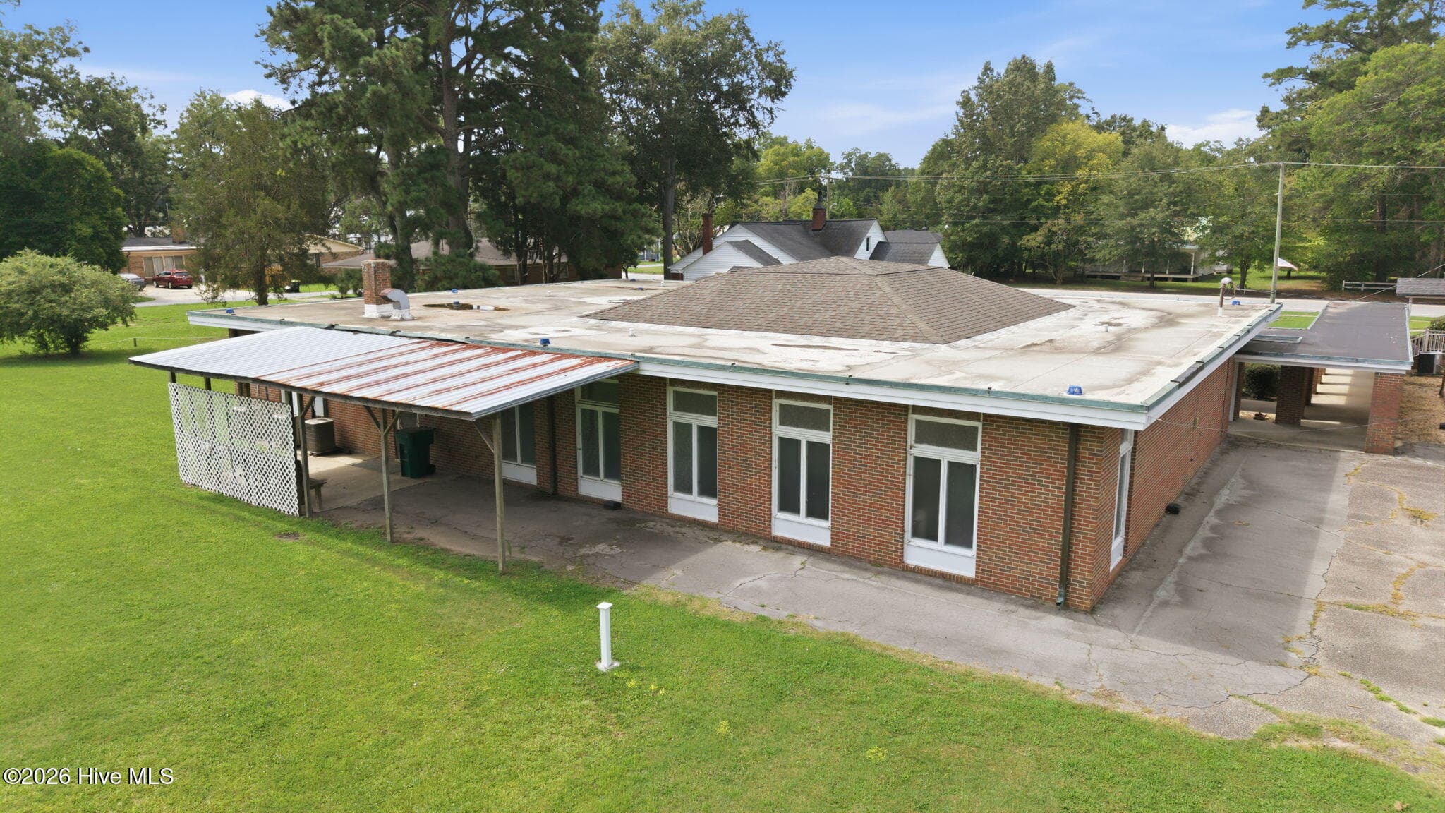 education building - 403 N Front Street, Hamilton, NC 27840