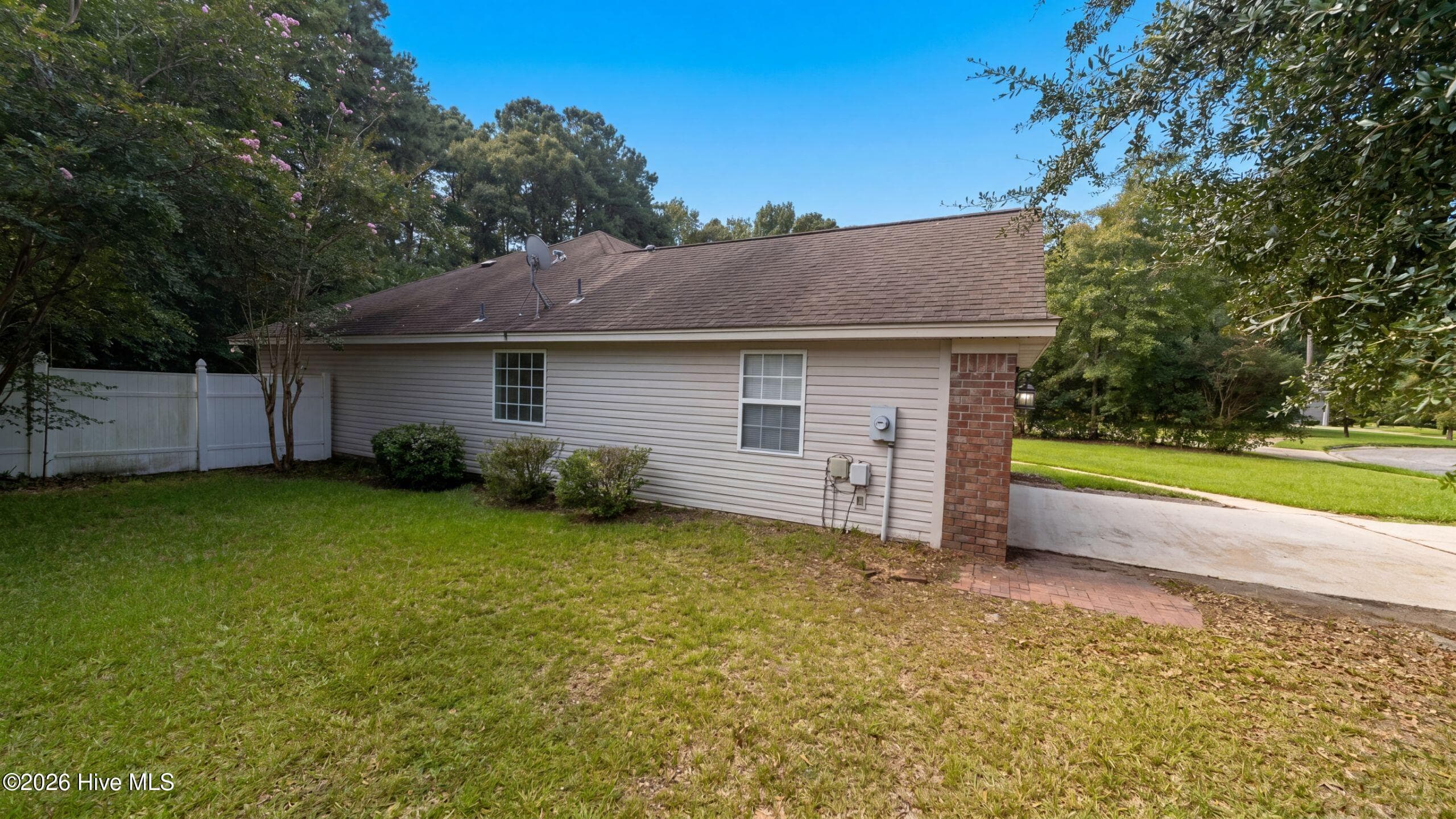 Single Family Residence at 111 Fire Thorn, Pooler, GA 31322, photo 18 of 23