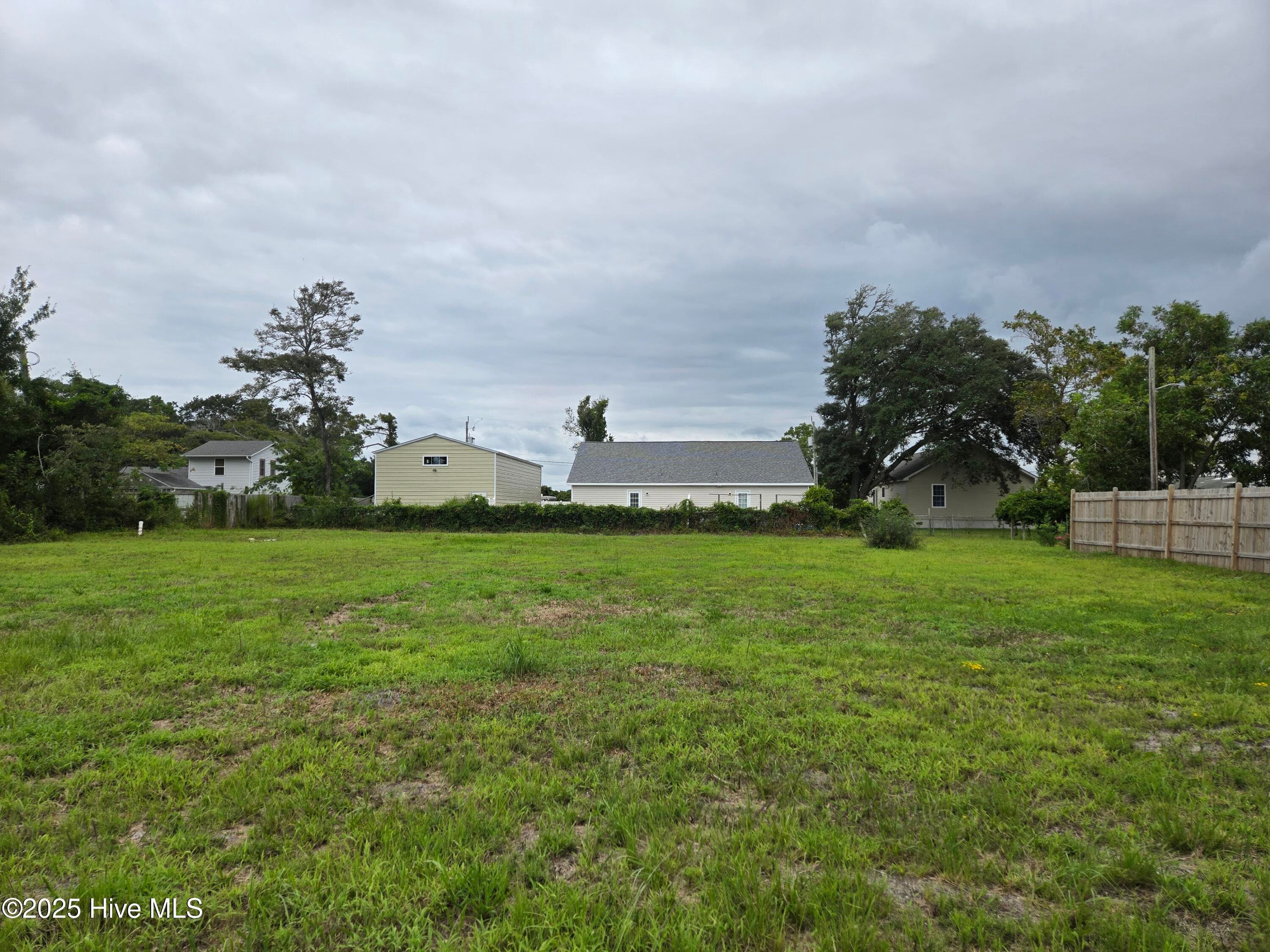 3100 Bridges Street, Morehead City, NC 28557