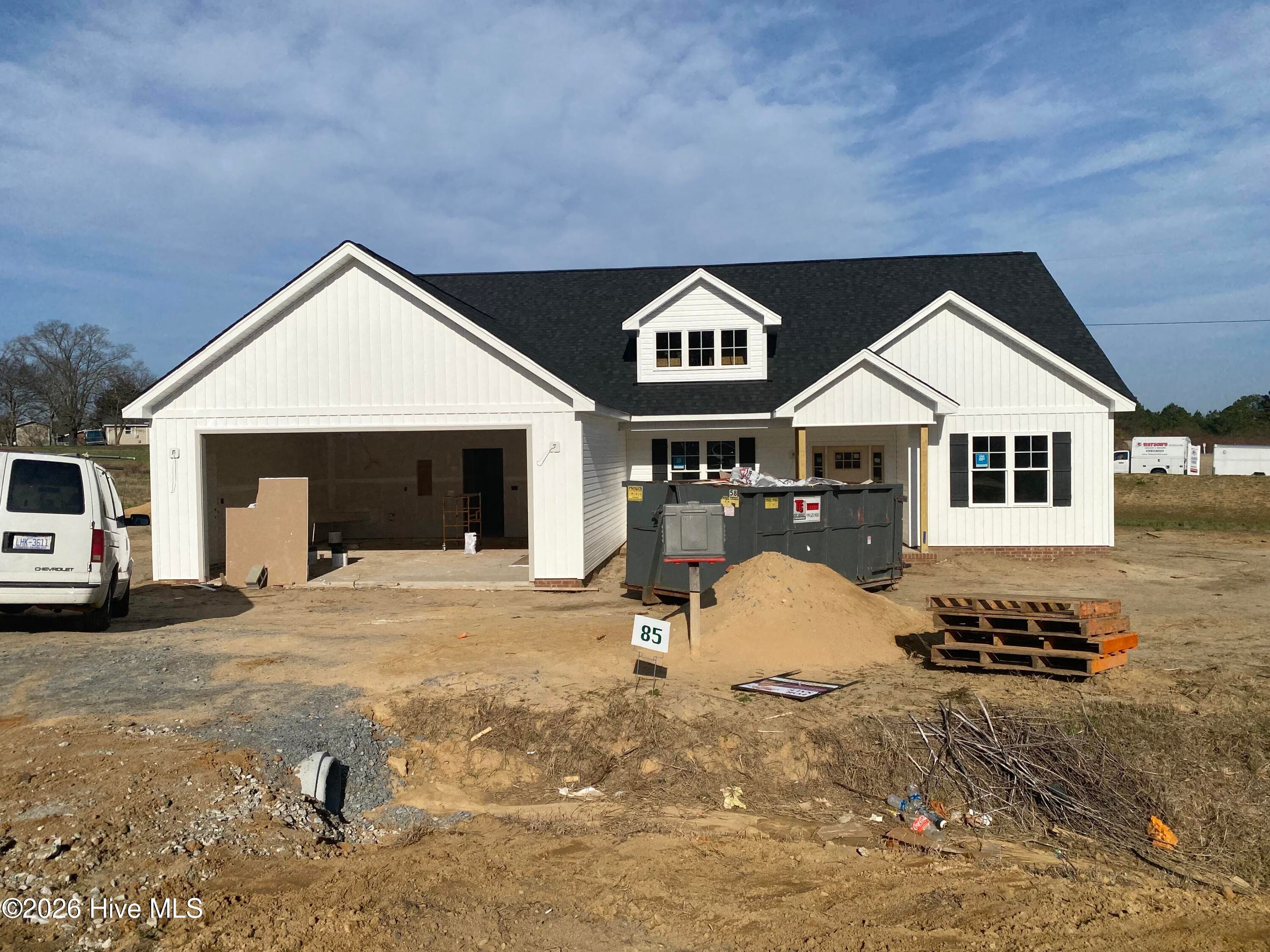 Single Family Residence at 205 N Rabbit Run Drive, Smithfield, NC 27577, photo 5 of 127