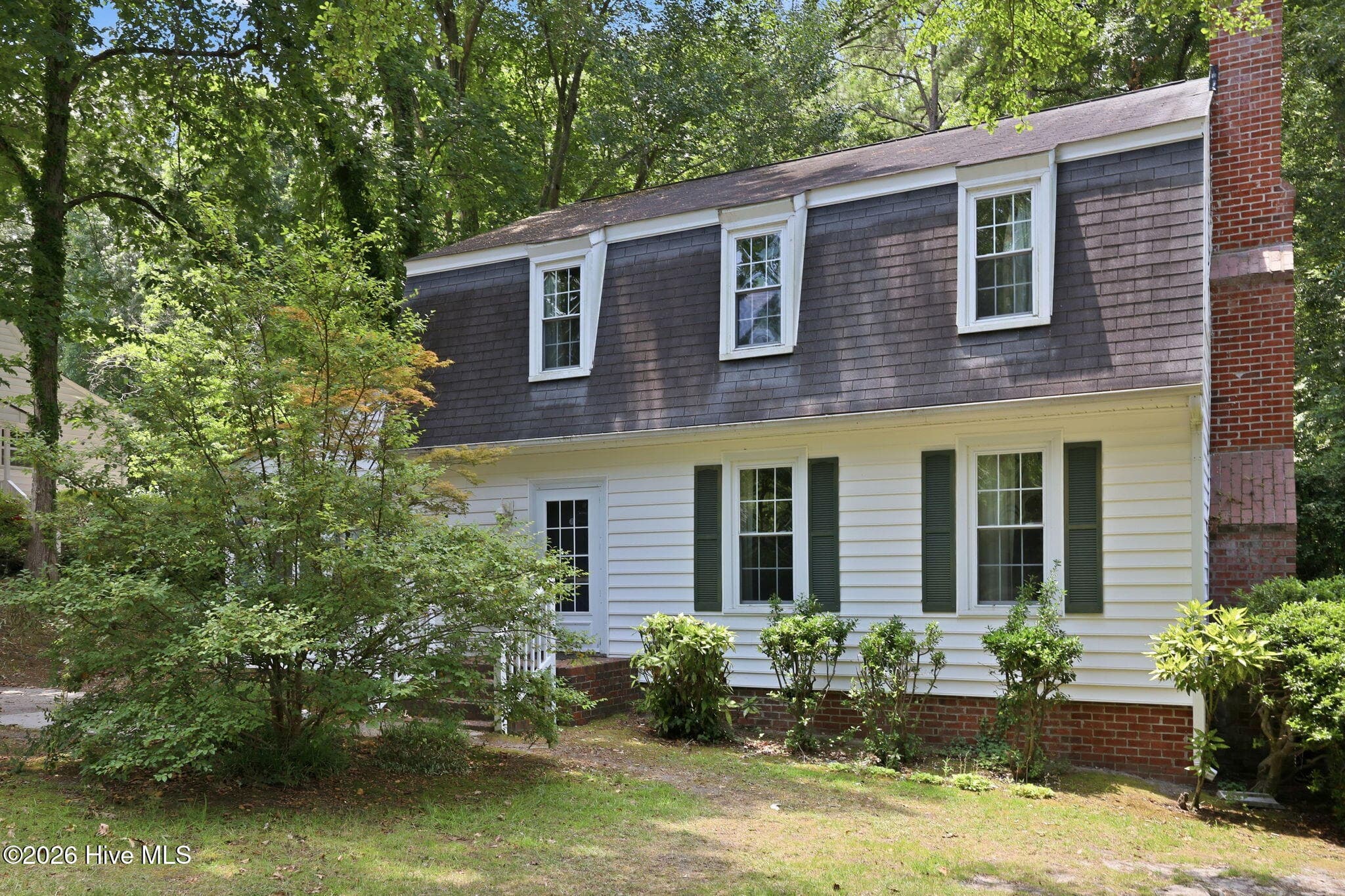 Single Family Residence at 1608 Canterbury Road, Greenville, NC 27858, photo 7 of 57