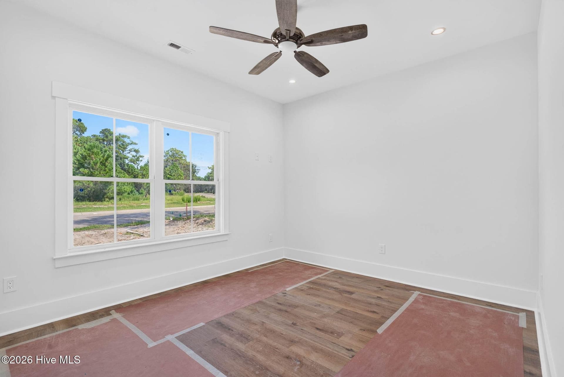 Single Family Residence at 6089 Martinque Street SW, Shallotte, NC 28470, photo 13 of 25