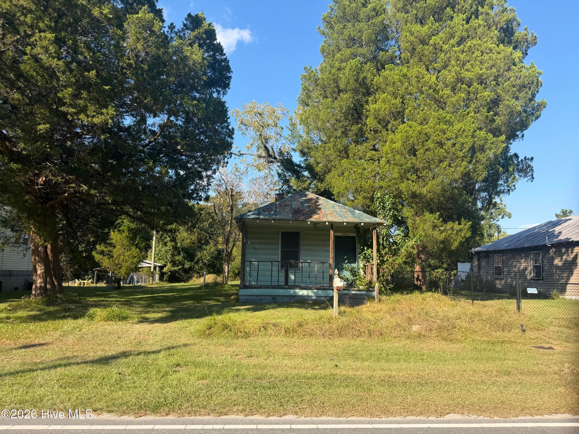 2204 Oaks Road, New Bern, NC 28560