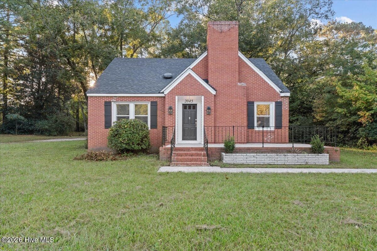 2045 N Nc 27 W, Lillington, NC 27546