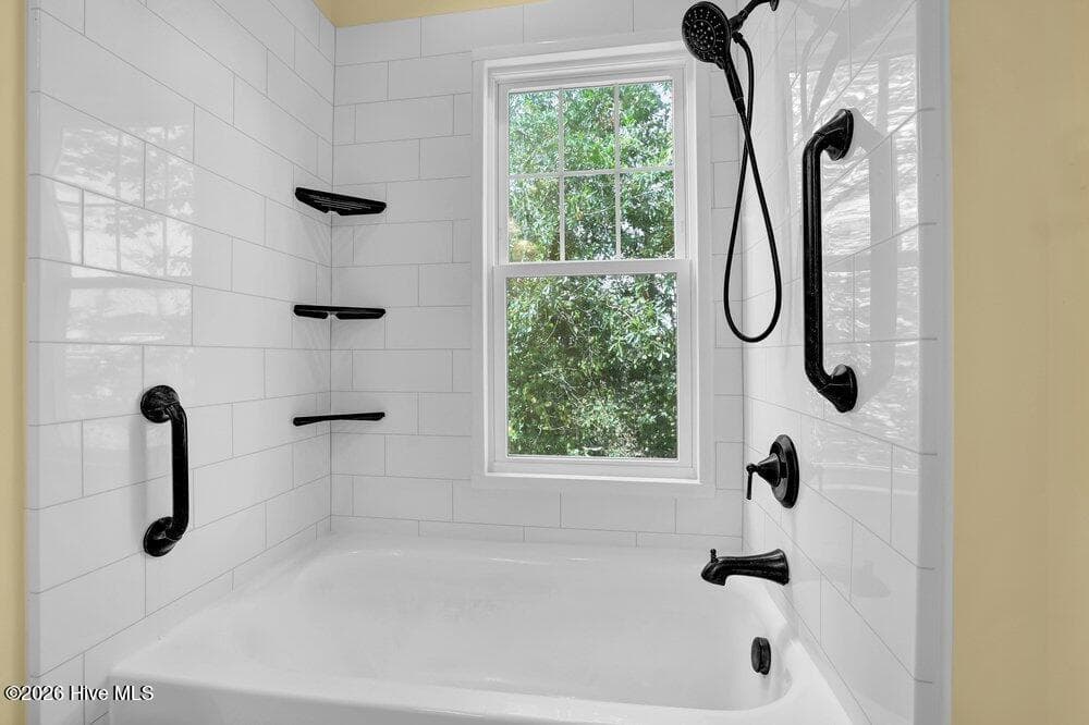 Single Family Residence at 1254 Charleston Common Drive, Leland, NC 28451, photo 29 of 50