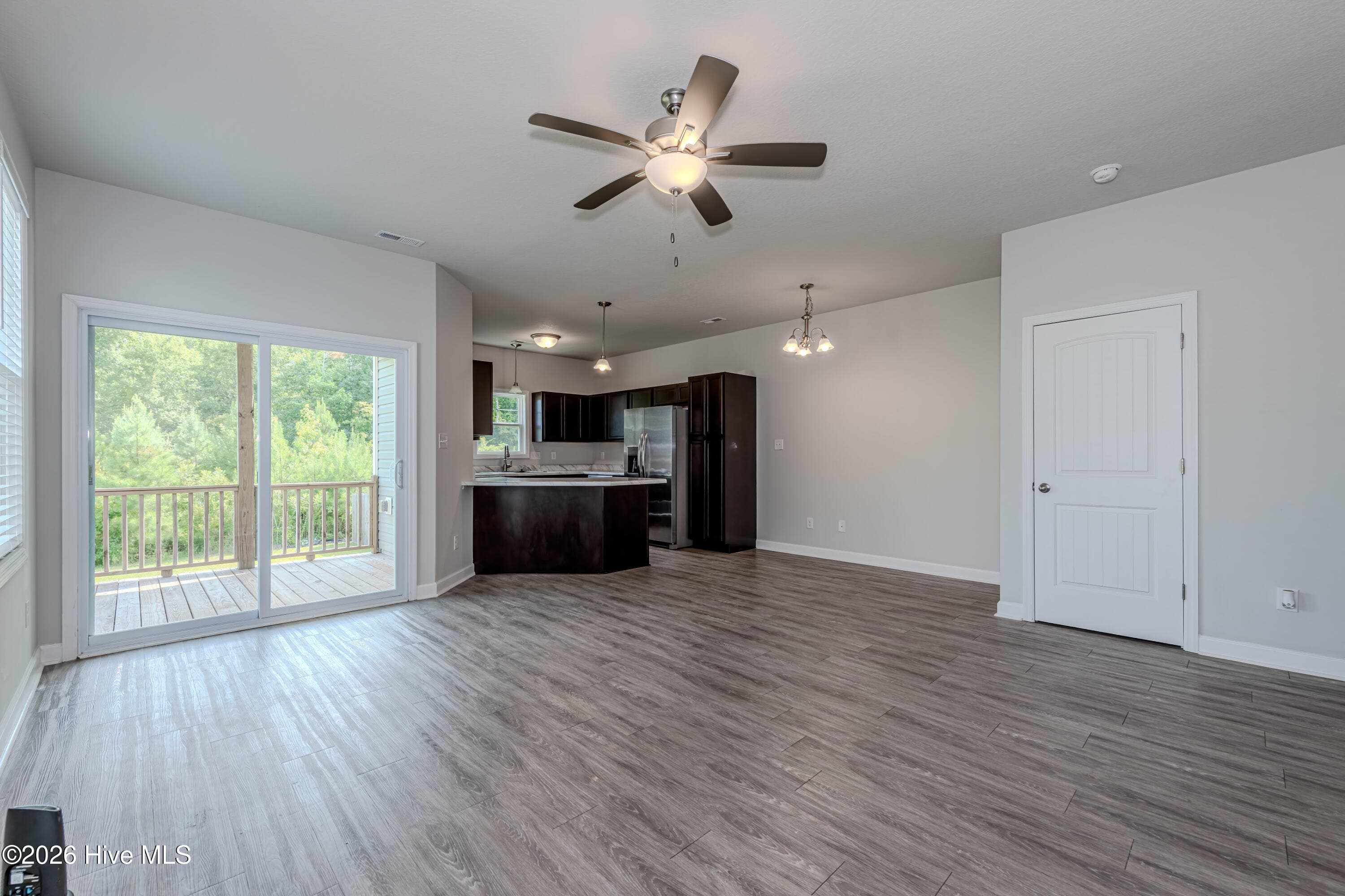 409 Blockade Shoal Lane, Jacksonville, NC 28546