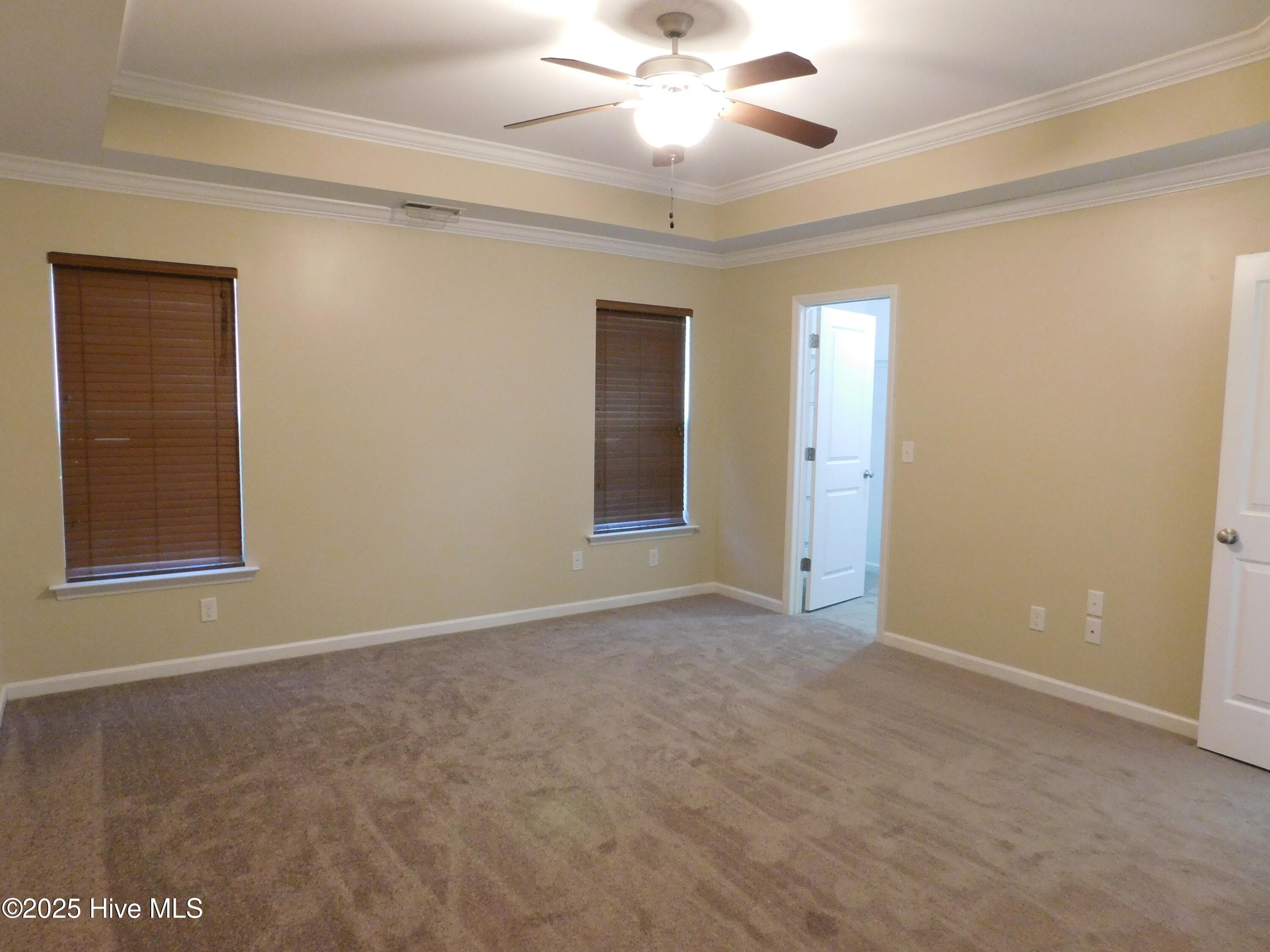 Single Family Residence at 107 Lynden Lane, New Bern, NC 28560, photo 3 of 21