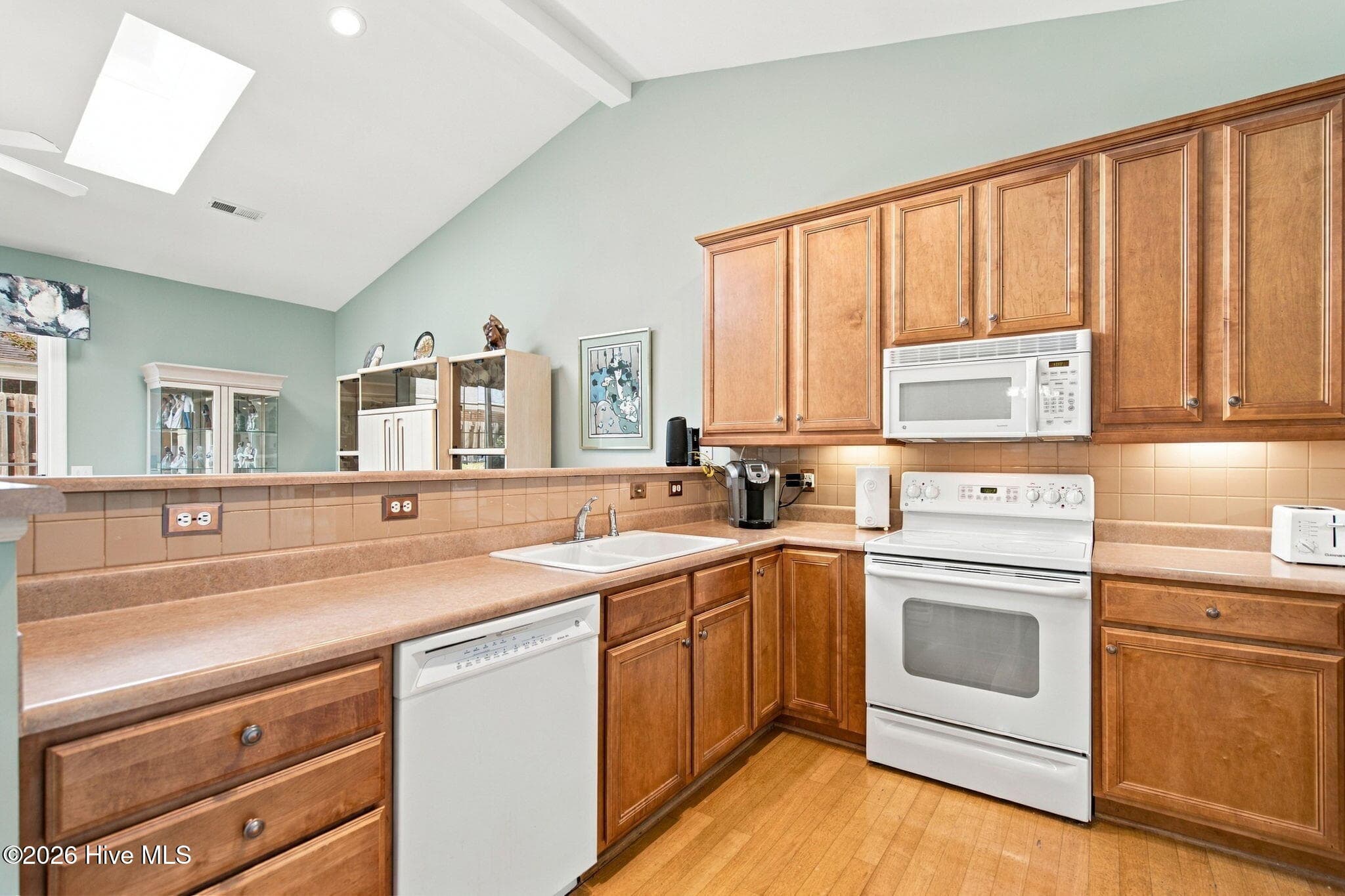 Townhouse at 5006 Carleton Drive Unit 137, Wilmington, NC 28403, photo 8 of 34