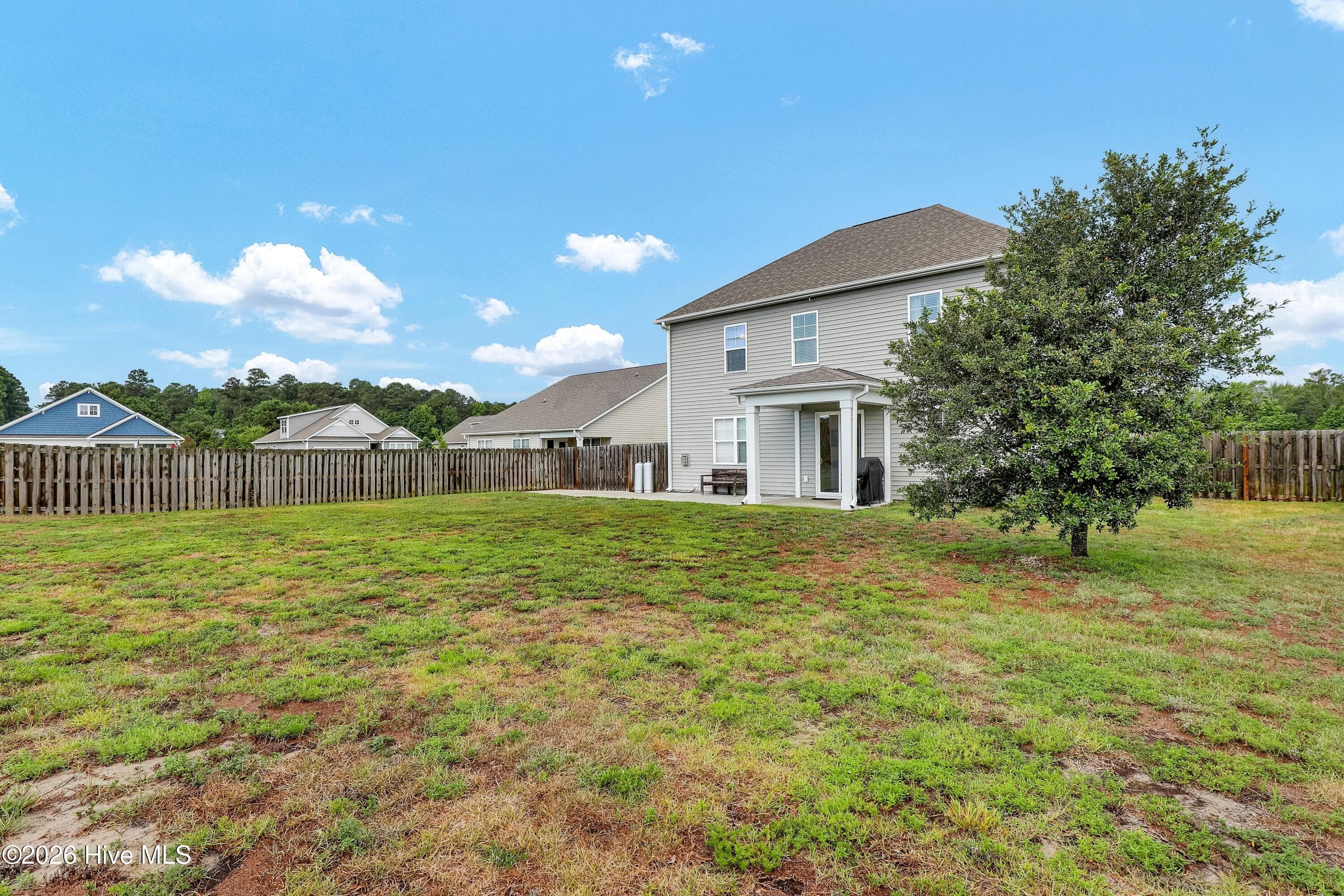 Single Family Residence at 111 Colonial Heights Drive, Hampstead, NC 28443, photo 26 of 31