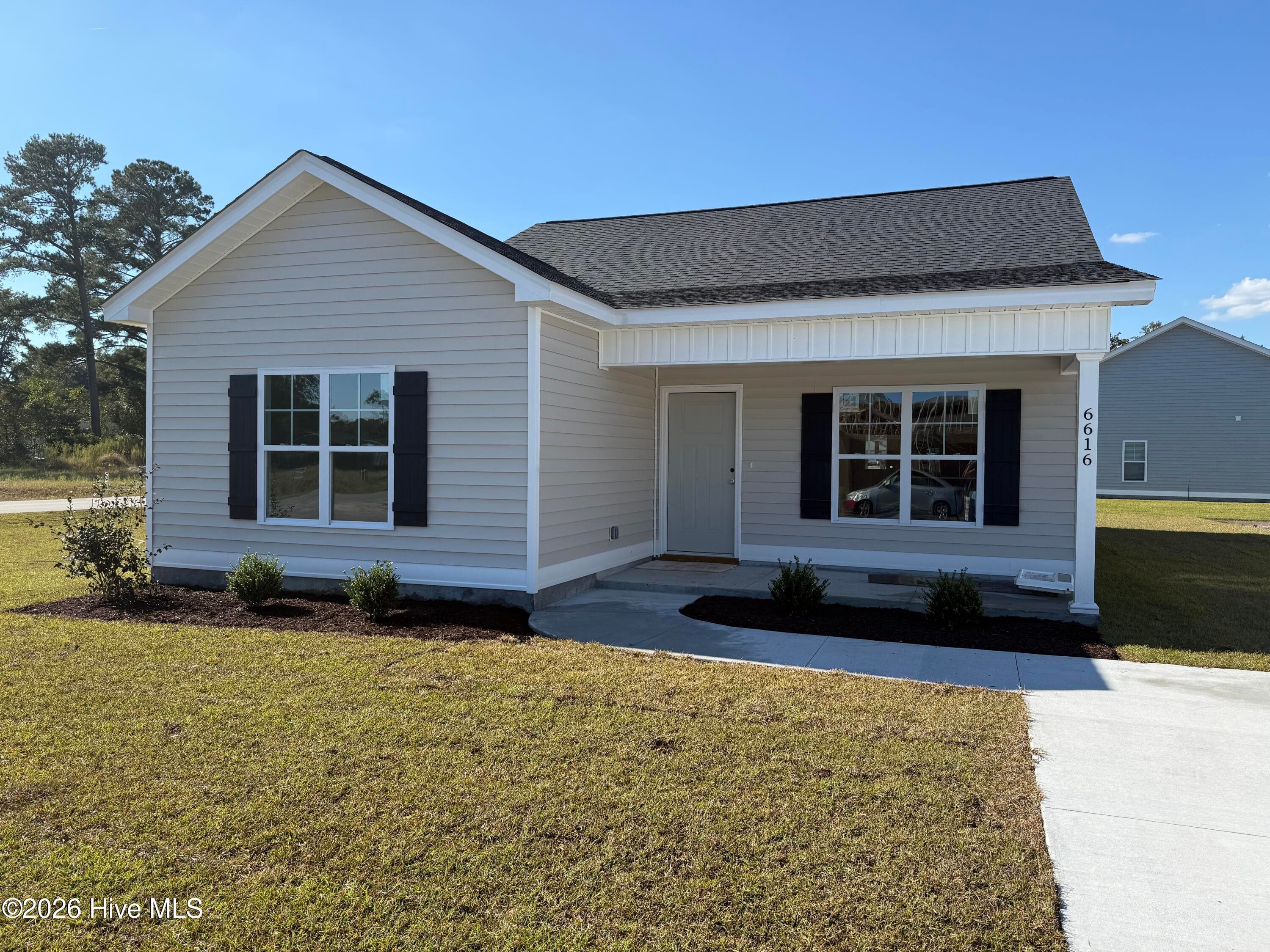 Single Family Residence at 6616 Pollock Court, Grifton, NC 28530, photo 11 of 28