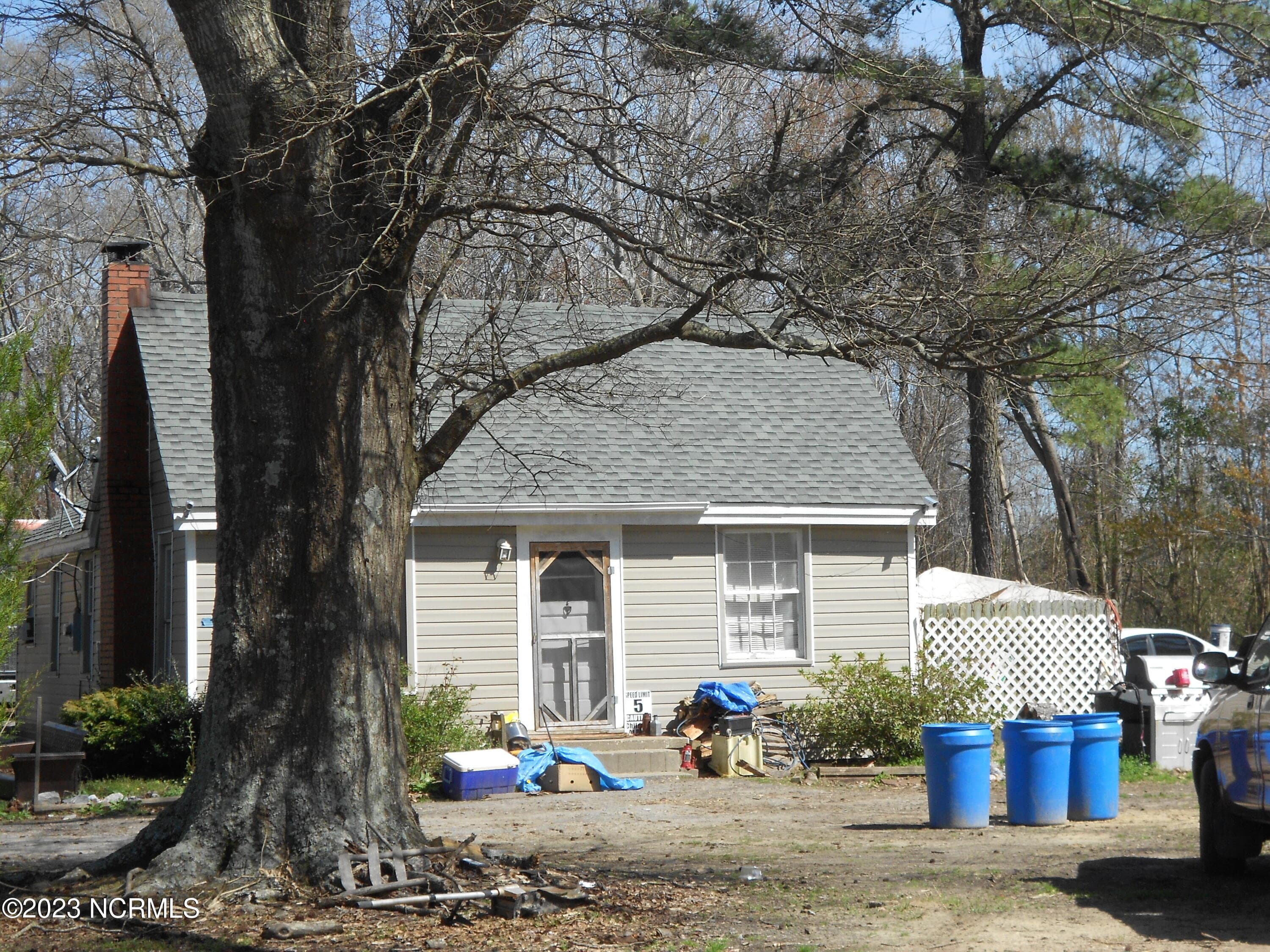 4161 1&2 Caratoke Highway, Barco, NC 27917