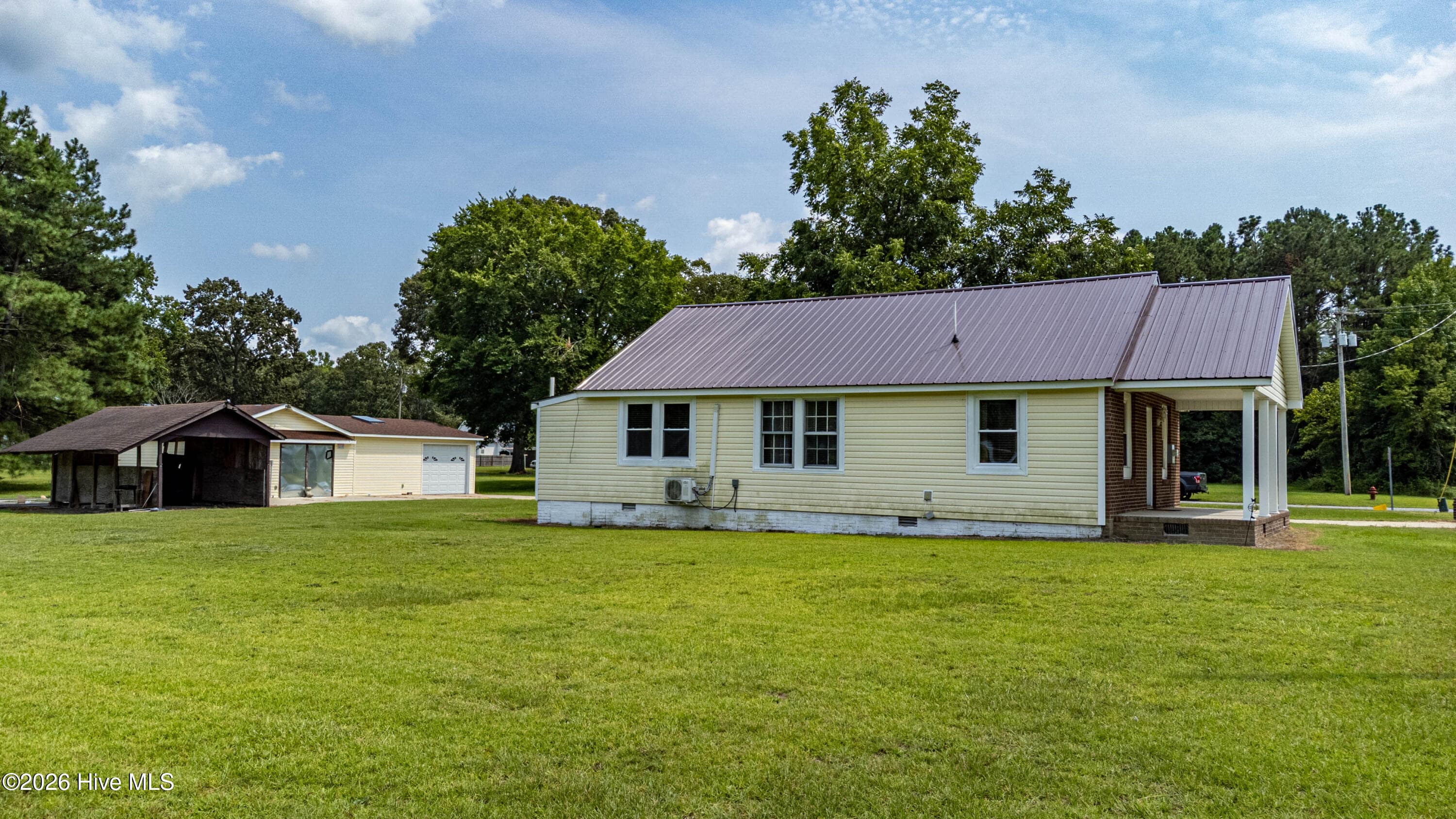Single Family Residence at 121 Storey Road # A, Murfreesboro, NC 27855, photo 32 of 49