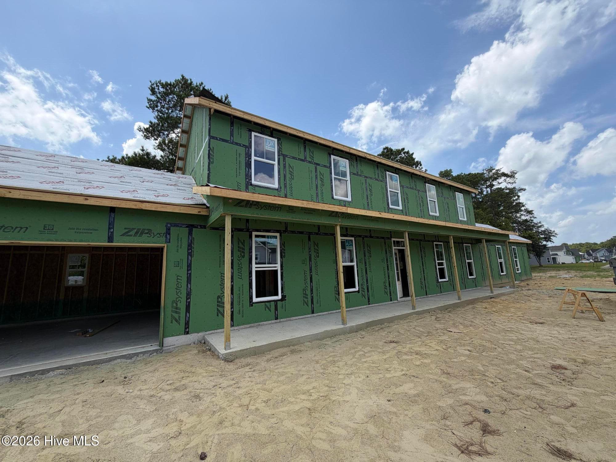 Single Family Residence at 176 S Bandwheel Way, Hampstead, NC 28443, photo 7 of 25