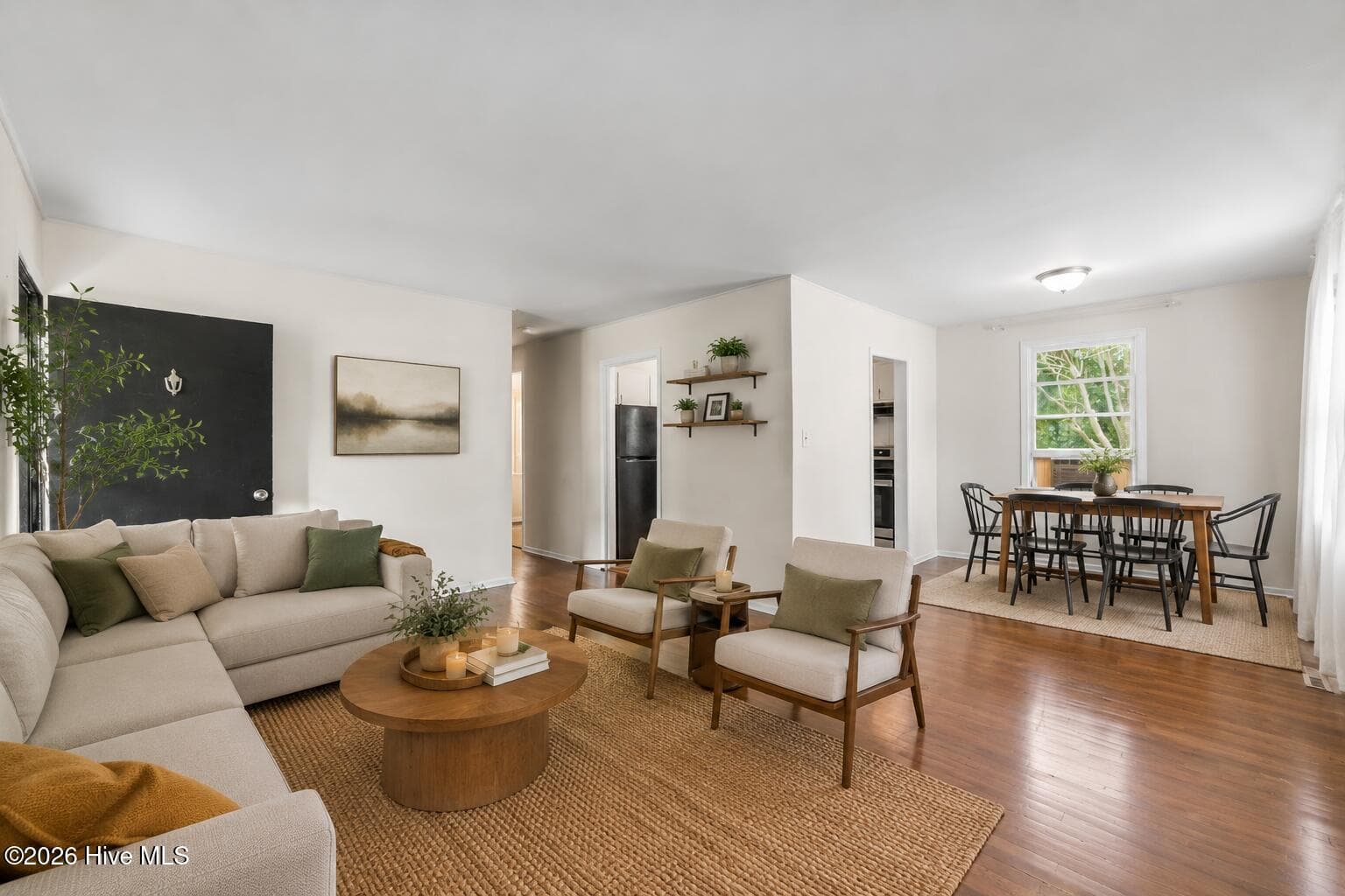 Living room - 530 Oak Lane, Jacksonville, NC 28540