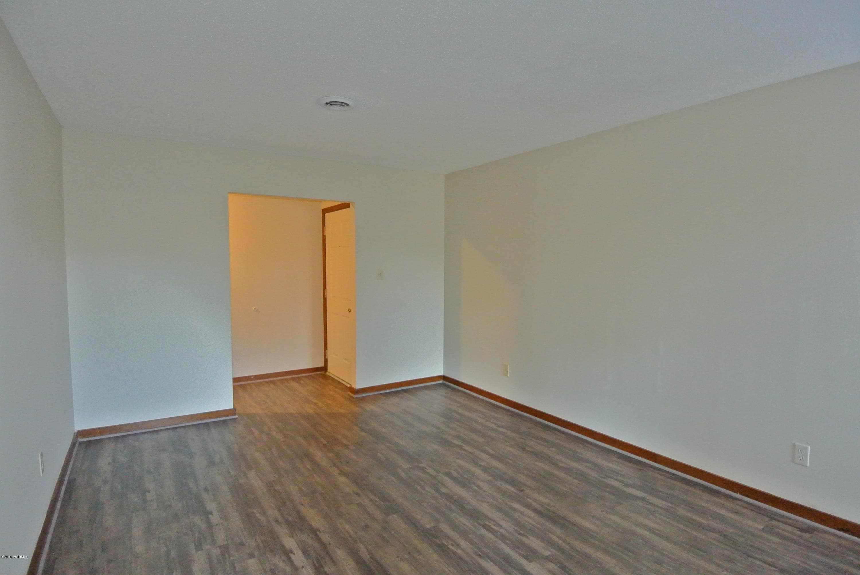 Living Room - 1106 Karen Drive C, New Bern, NC 28562