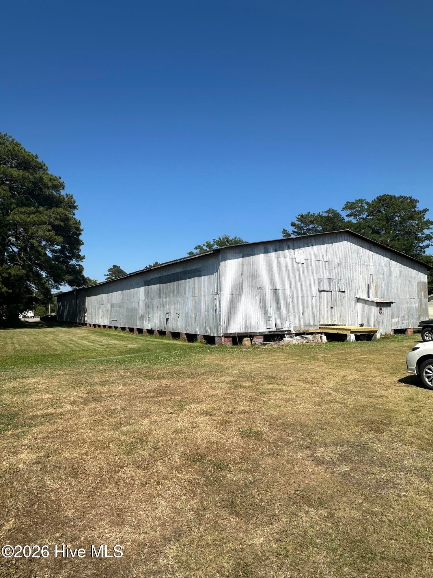Warehouse at 1000 Badham Road, Edenton, NC 27932, photo 2 of 11