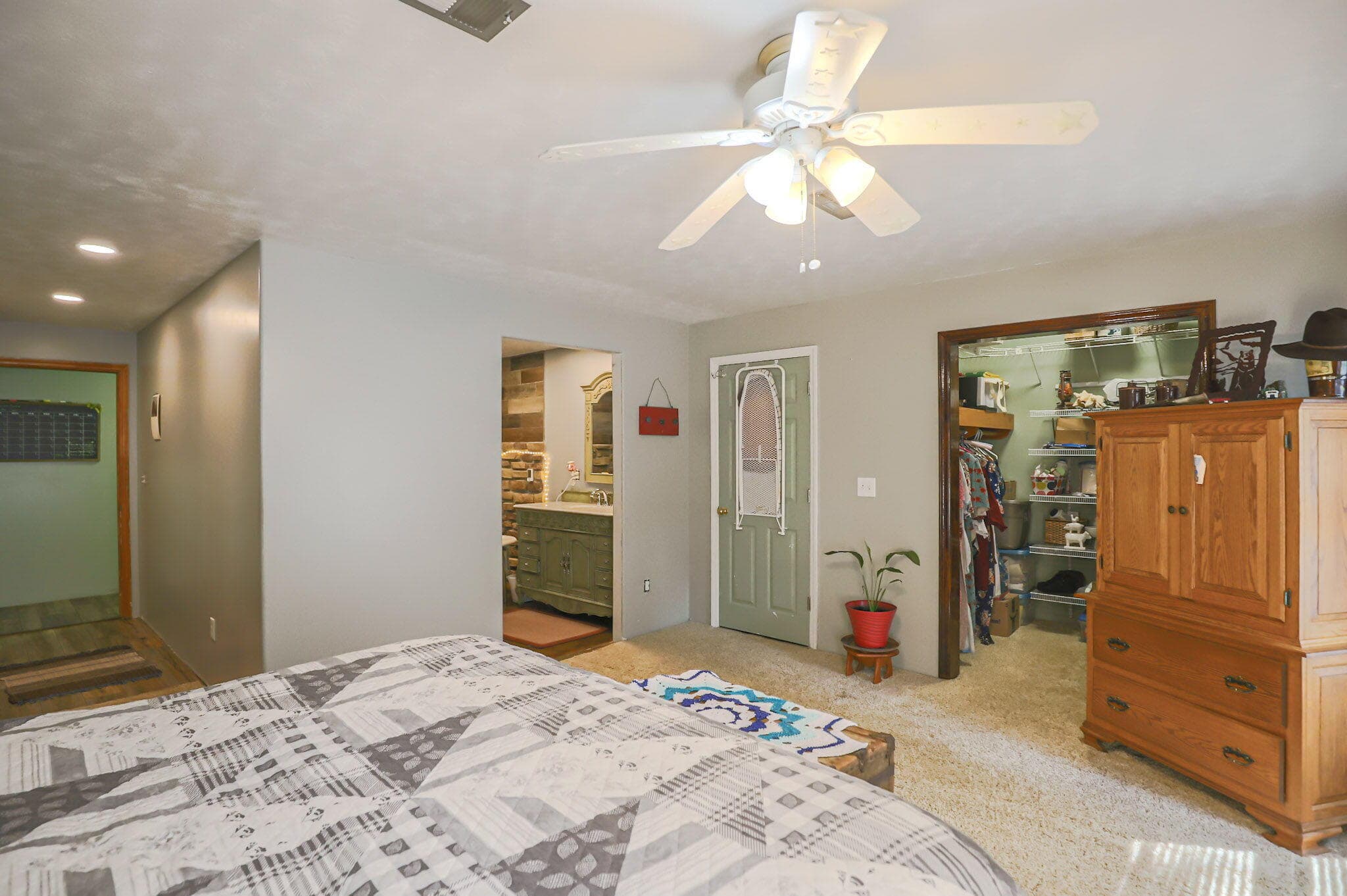 Single Family Residence at 9466 Clarks Mill Road, Avera, GA 30803, photo 23 of 72