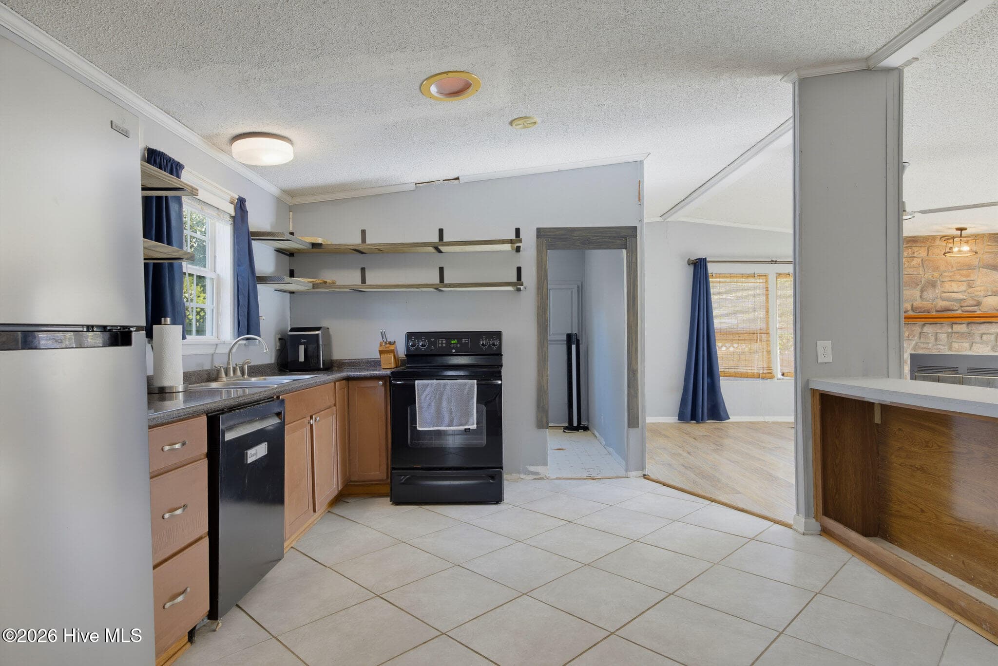Manufactured Home at 1608 Patsy Lane, Wilmington, NC 28405, photo 15 of 51