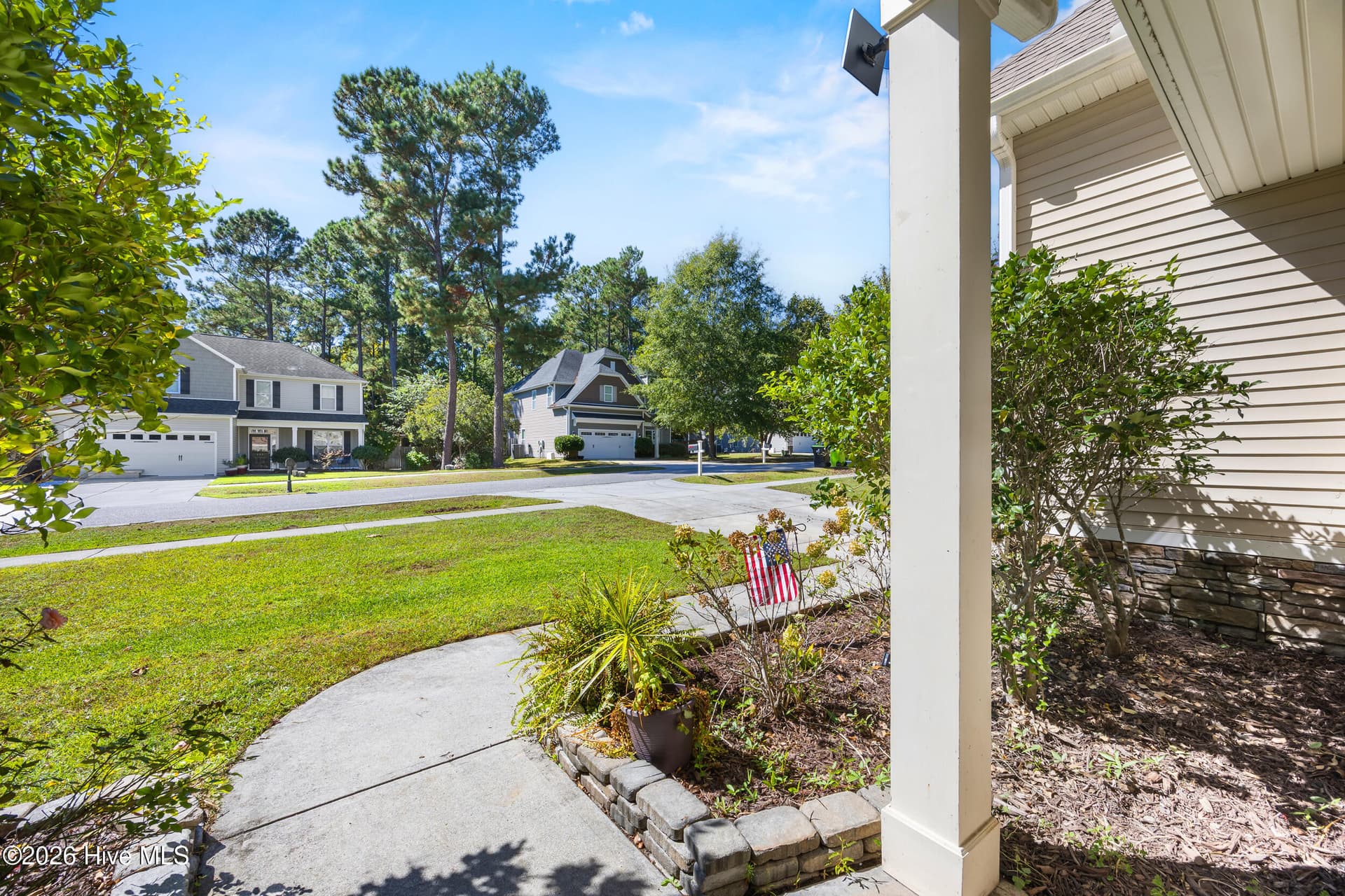 Single Family Residence at 152 Cornel Lane, Hampstead, NC 28443, photo 8 of 67