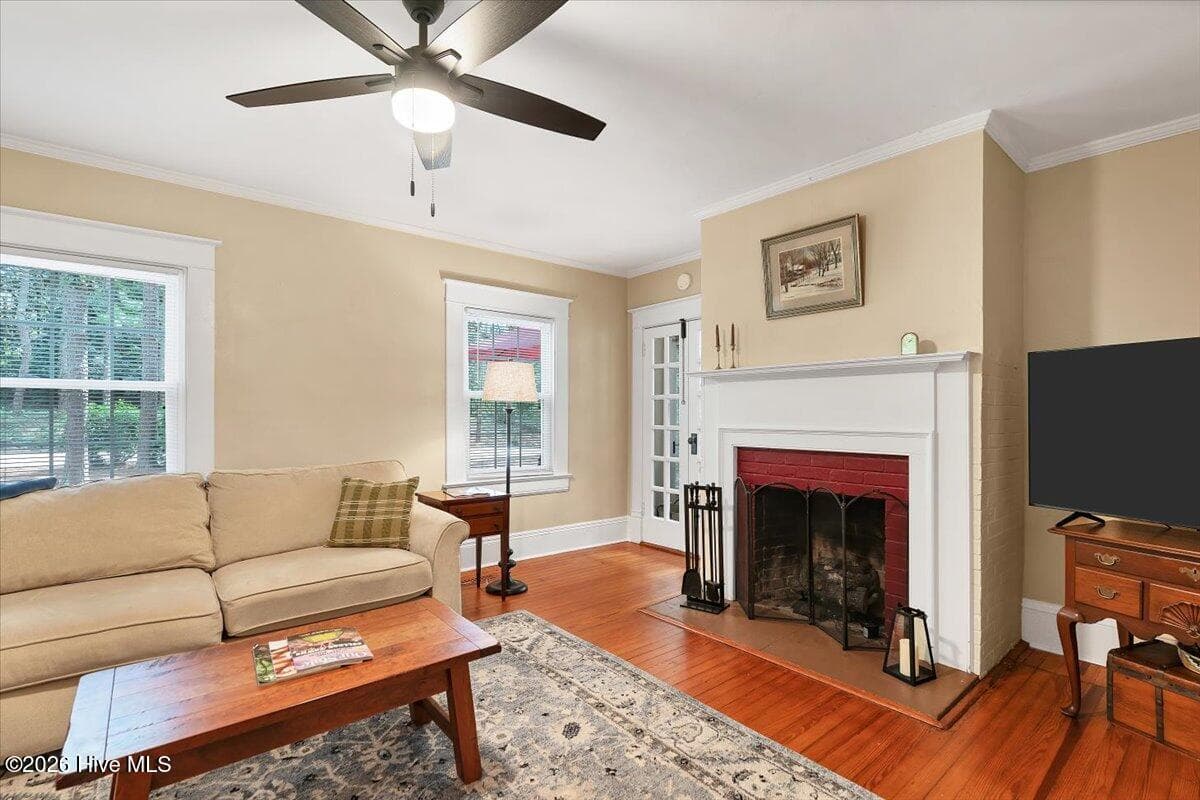 Single Family Residence at 160 N Ridge Street, Southern Pines, NC 28387, photo 18 of 66