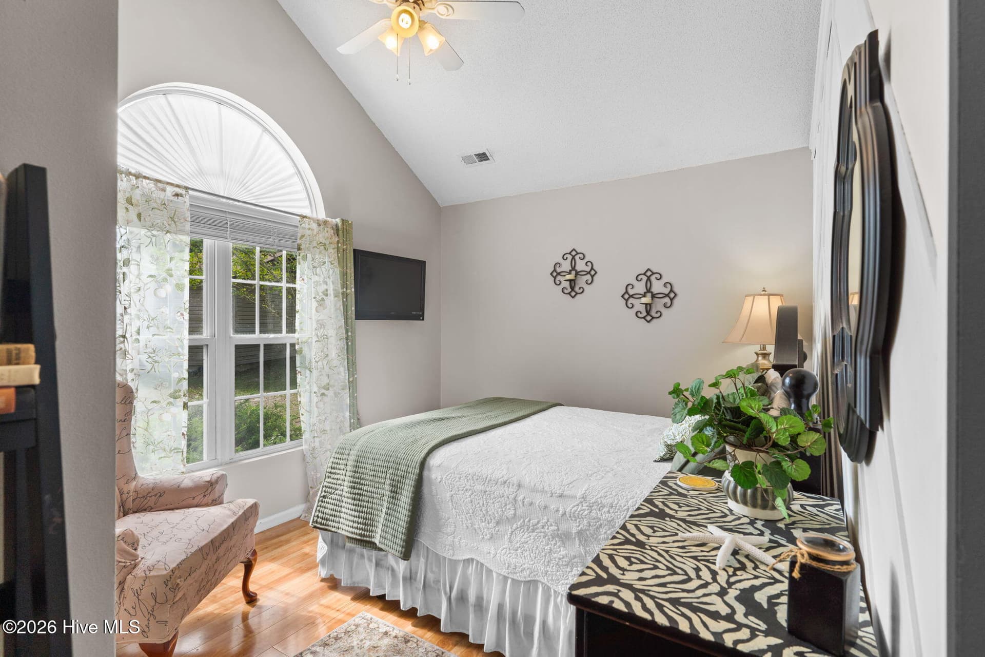 Guest Bedroom - 9184 Seaside Landing SW, Calabash, NC 28467