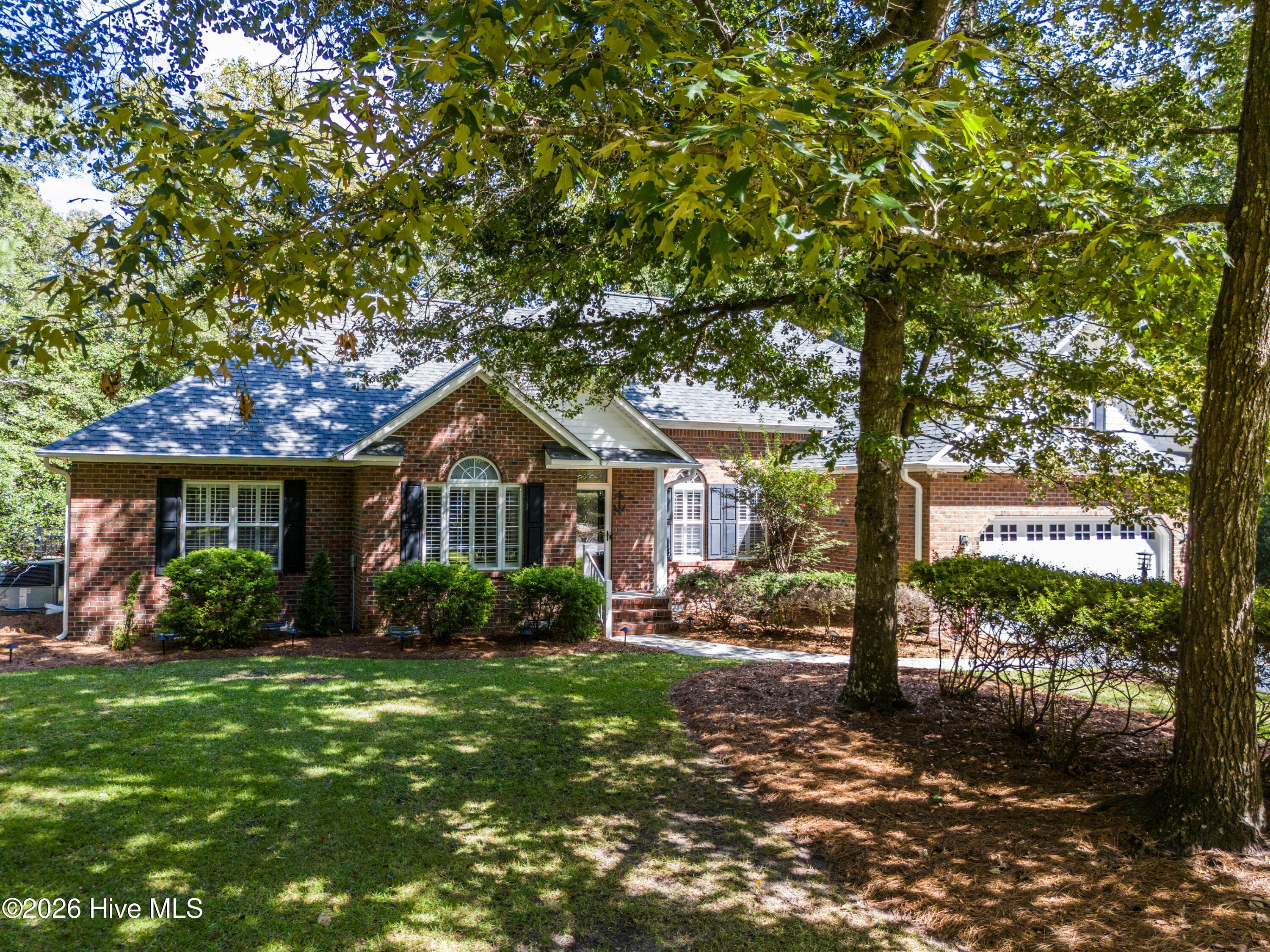 Single Family Residence at 645 Sawgrass Road, Hampstead, NC 28443, photo 28 of 47