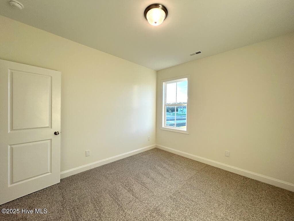 SIMILAR PHOTO - 814 Tupelo Tree Drive, Hubert, NC 28539