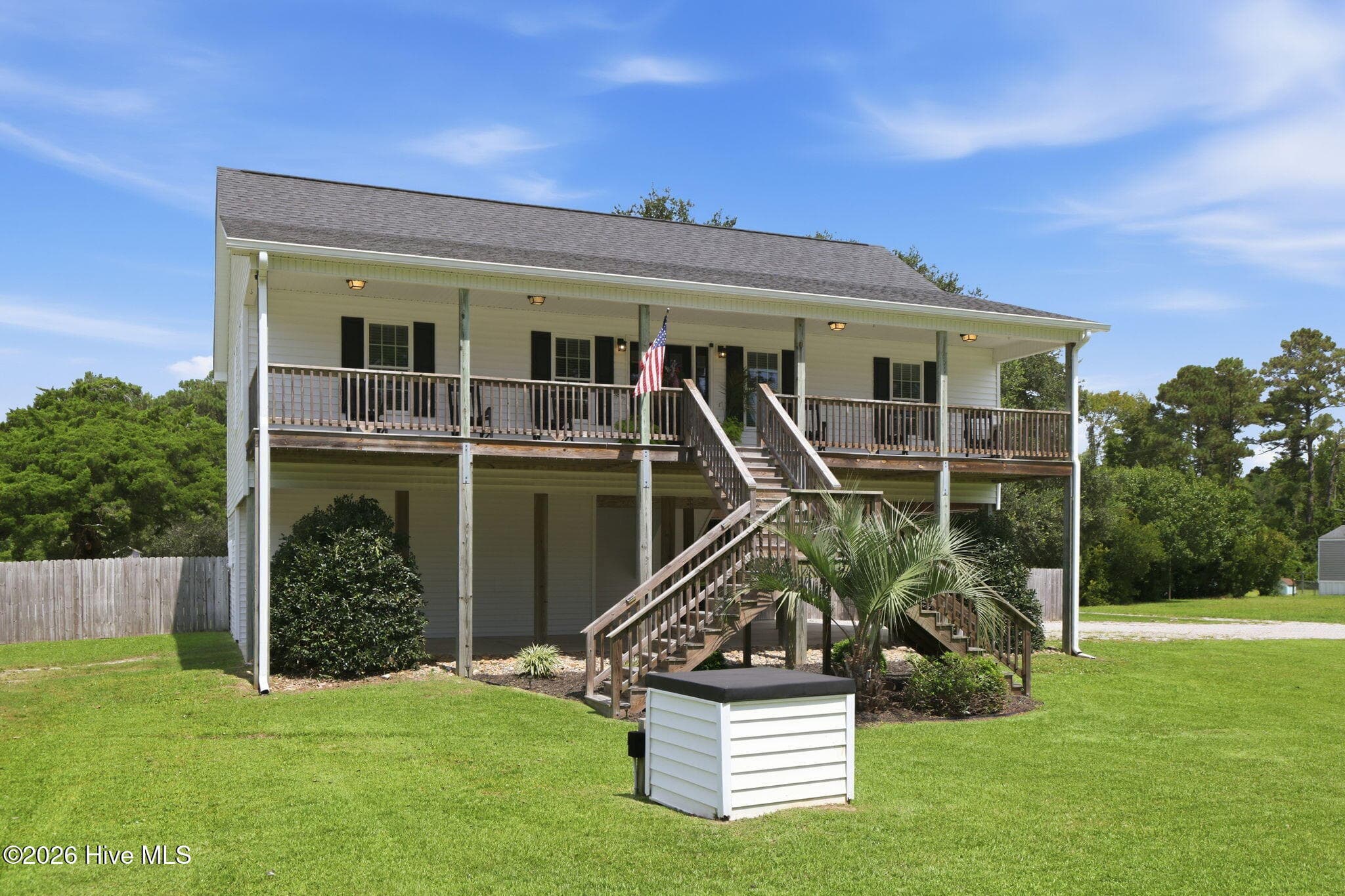 Single Family Residence at 1422 Harkers Island Road, Beaufort, NC 28516, photo 3 of 50