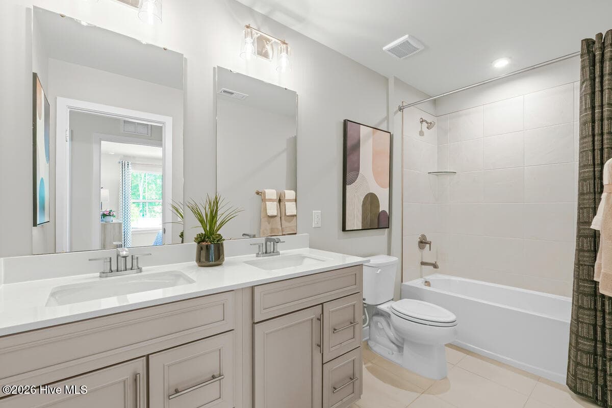Single Family Residence at 7063 Mcfarland Drive, Leland, NC 28451, photo 30 of 36