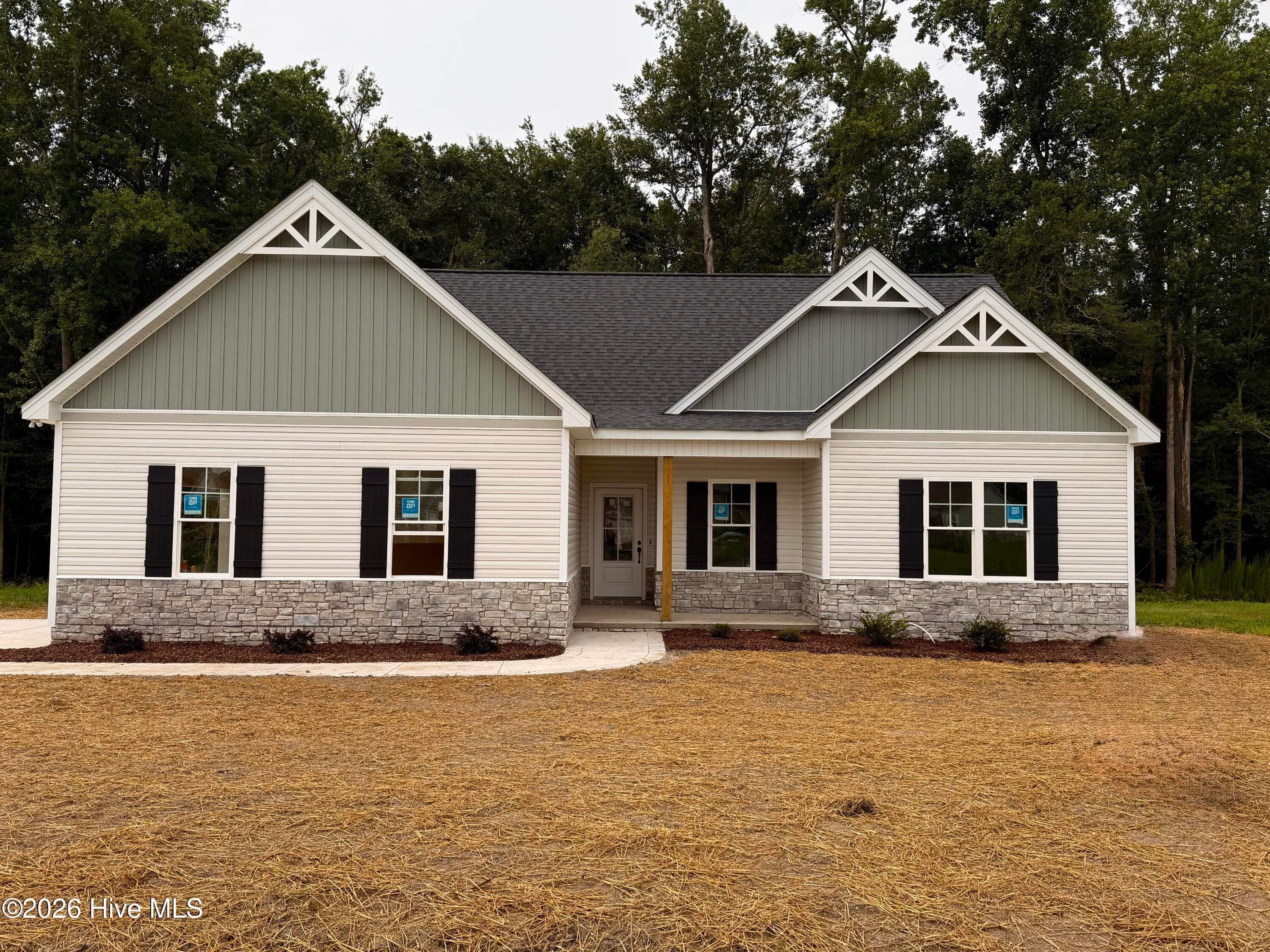 Single Family Residence at 3704 Huntcliff Drive, La Grange, NC 28551, photo 65 of 100