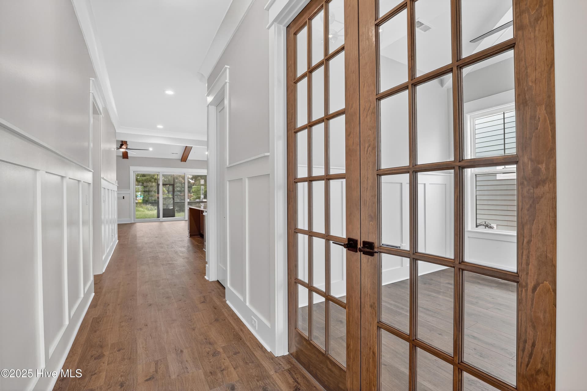 Single Family Residence at 108 Whispering Pine Lane, Holly Ridge, NC 28445, photo 18 of 110
