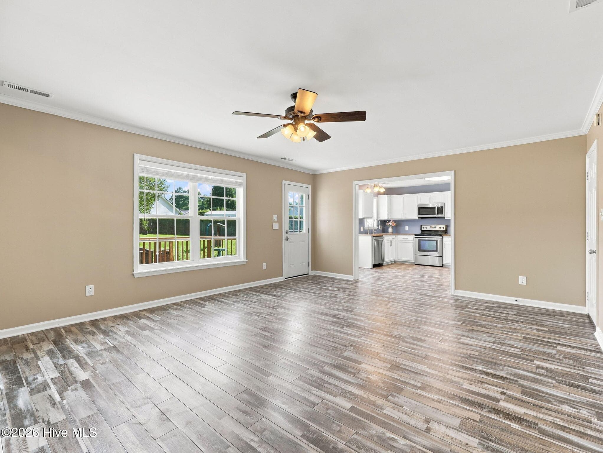 Single Family Residence at 116 Trailwood Drive, Hubert, NC 28539, photo 39 of 55