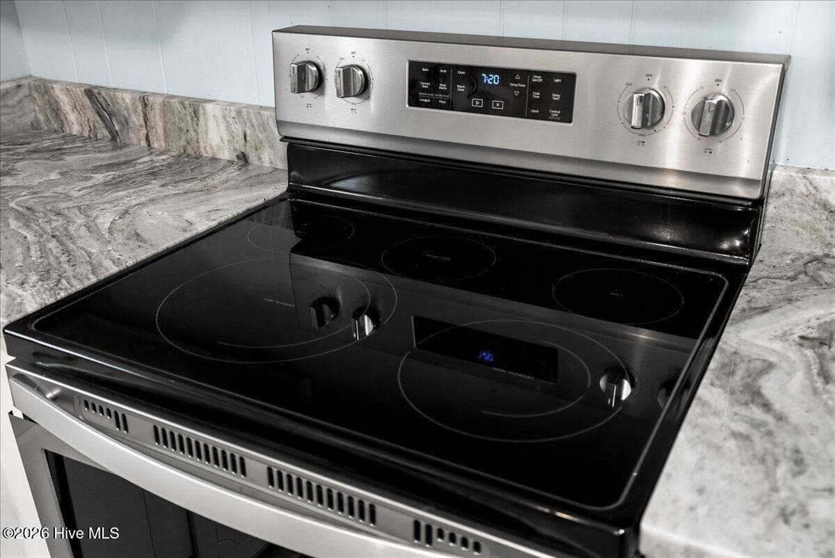 cooktop - 1912 Coulter Drive, North Augusta, SC 29841