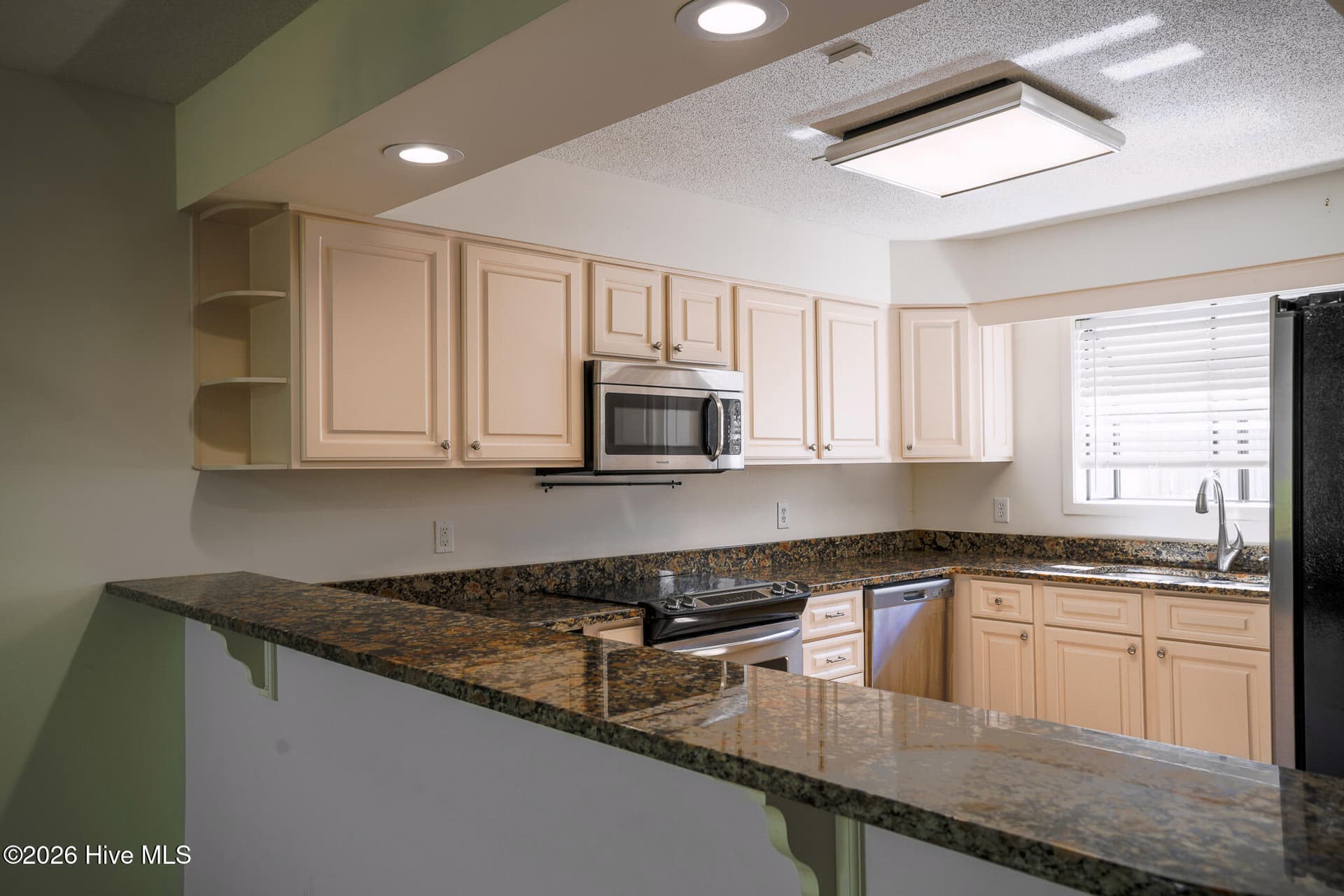 Townhouse at 211 Inland Greens Circle, Wilmington, NC 28405, photo 85 of 114