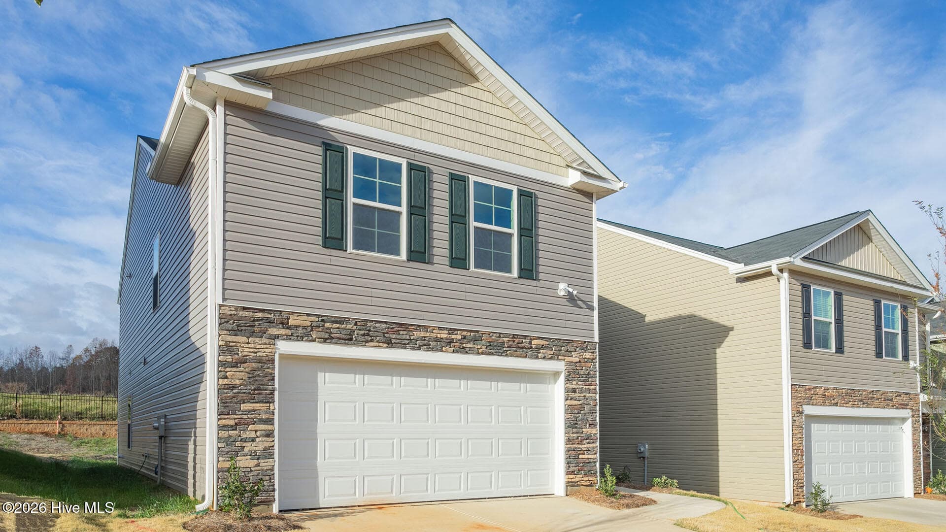 Single Family Residence at 2104 Montalvan Drive, Greenville, NC 27834, photo 6 of 47