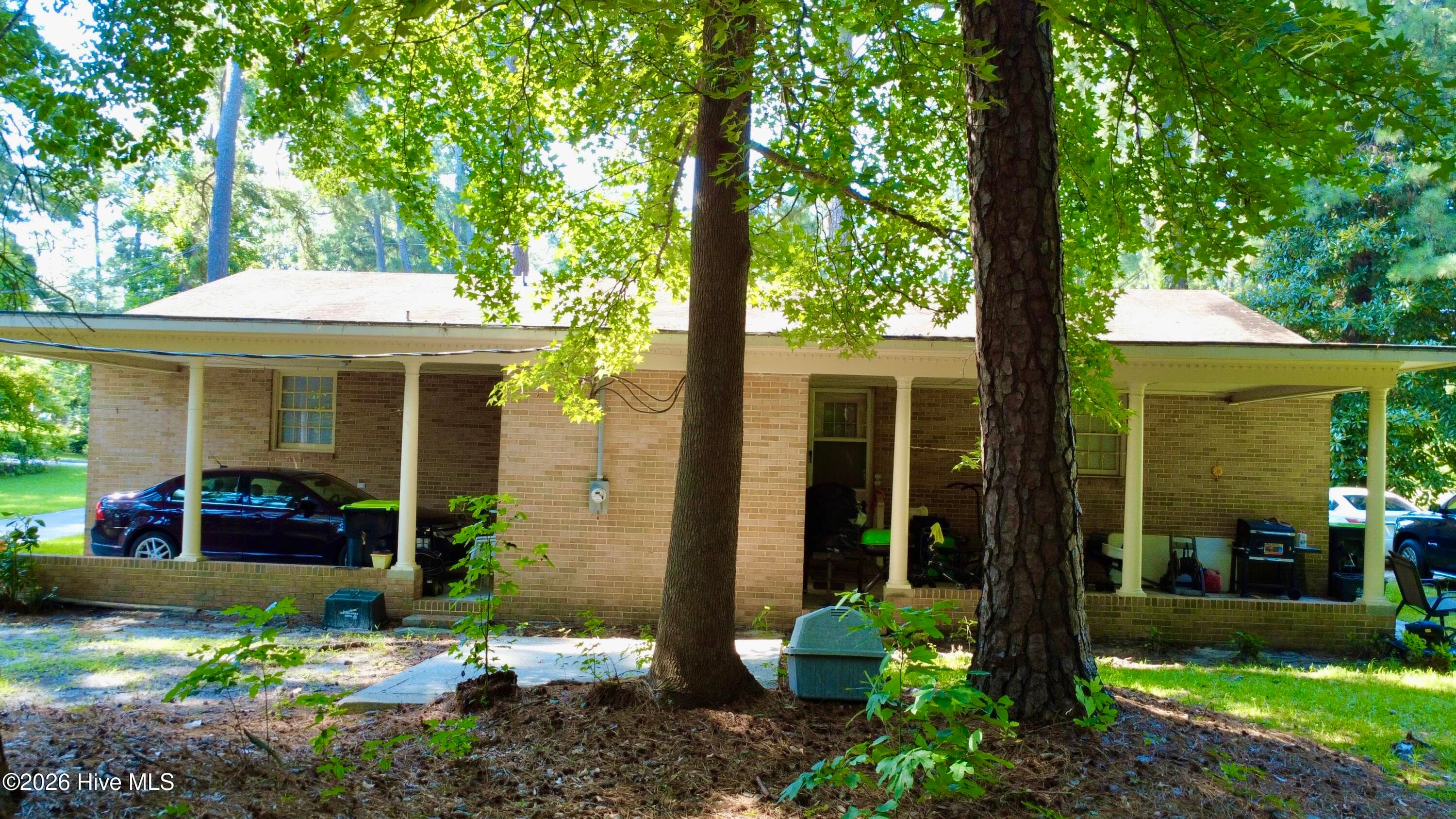 Duplex at 1014 W Main Street, Williamston, NC 27892, photo 13 of 24