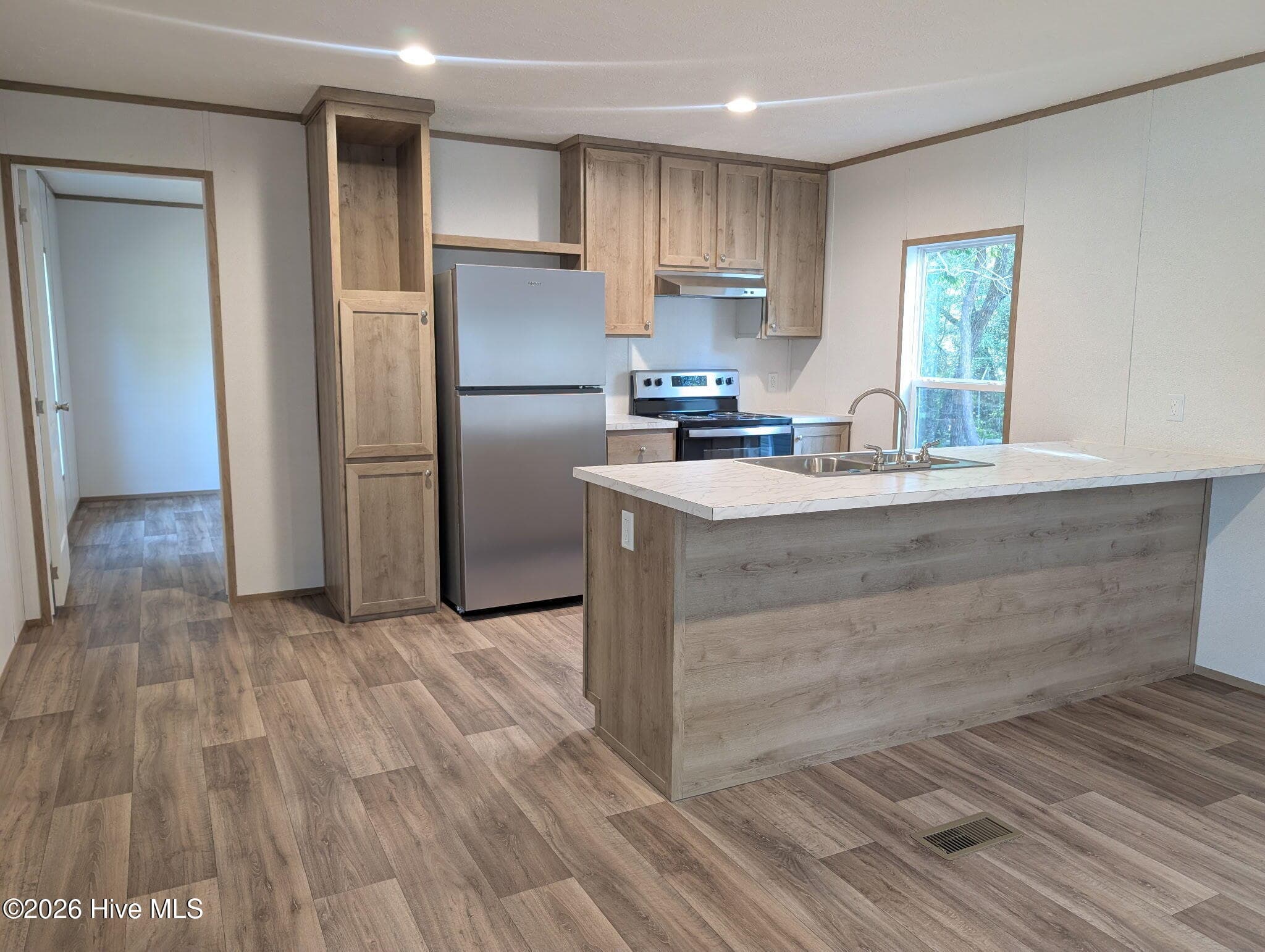Manufactured Home at 3527 Tarpon Court SE, Bolivia, NC 28422, photo 18 of 43