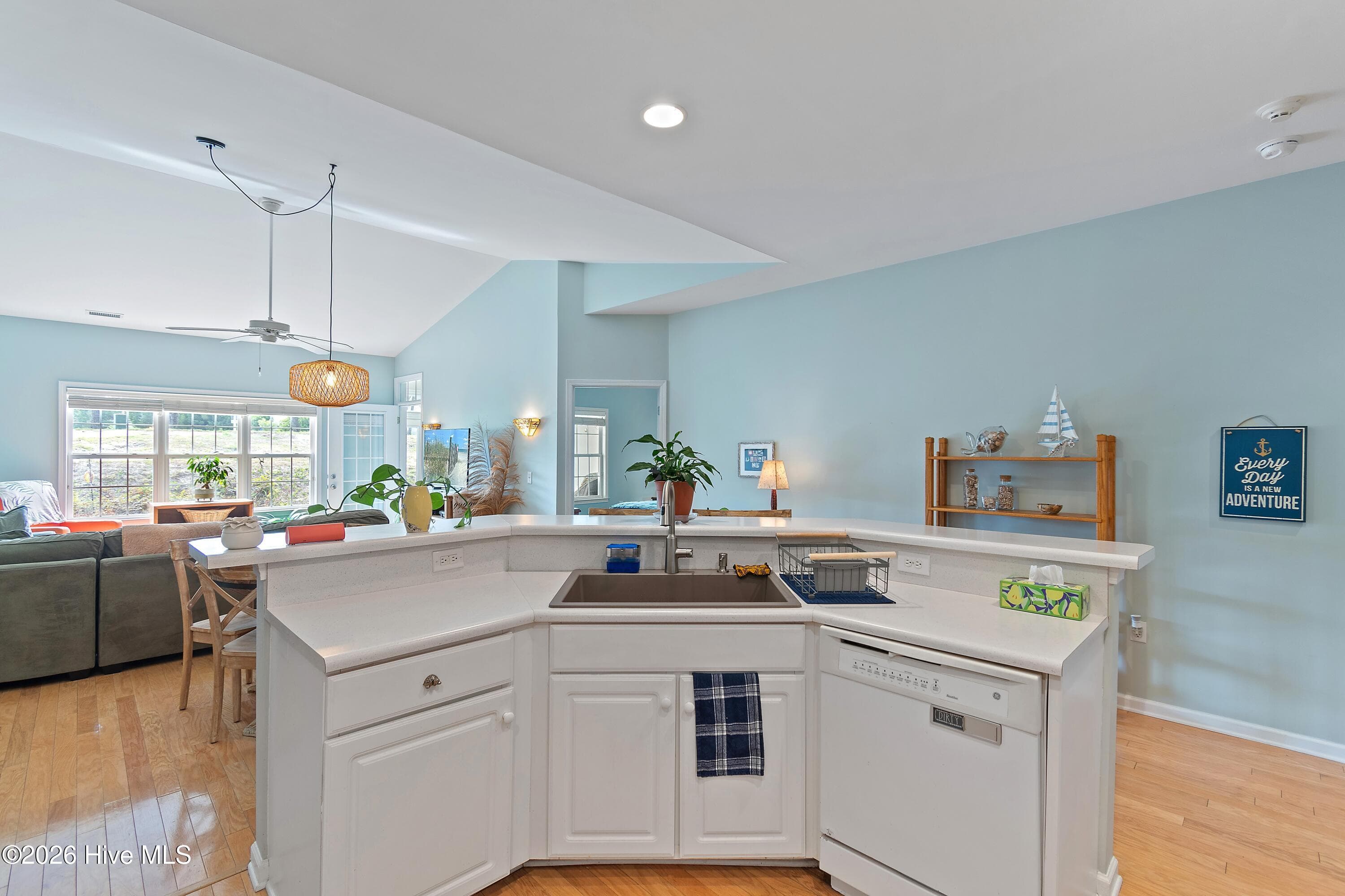 Townhouse at 5136 Elton Drive SE, Southport, NC 28461, photo 10 of 43