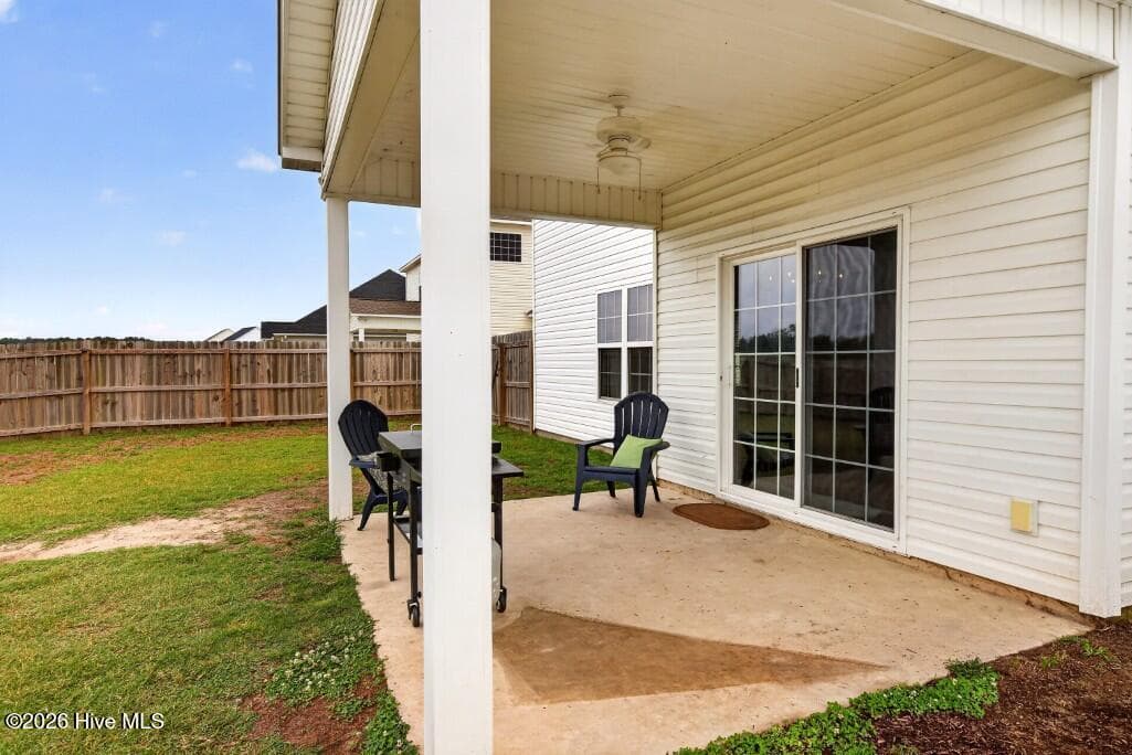 Single Family Residence at 377 Water Wagon Trail, Jacksonville, NC 28546, photo 25 of 40