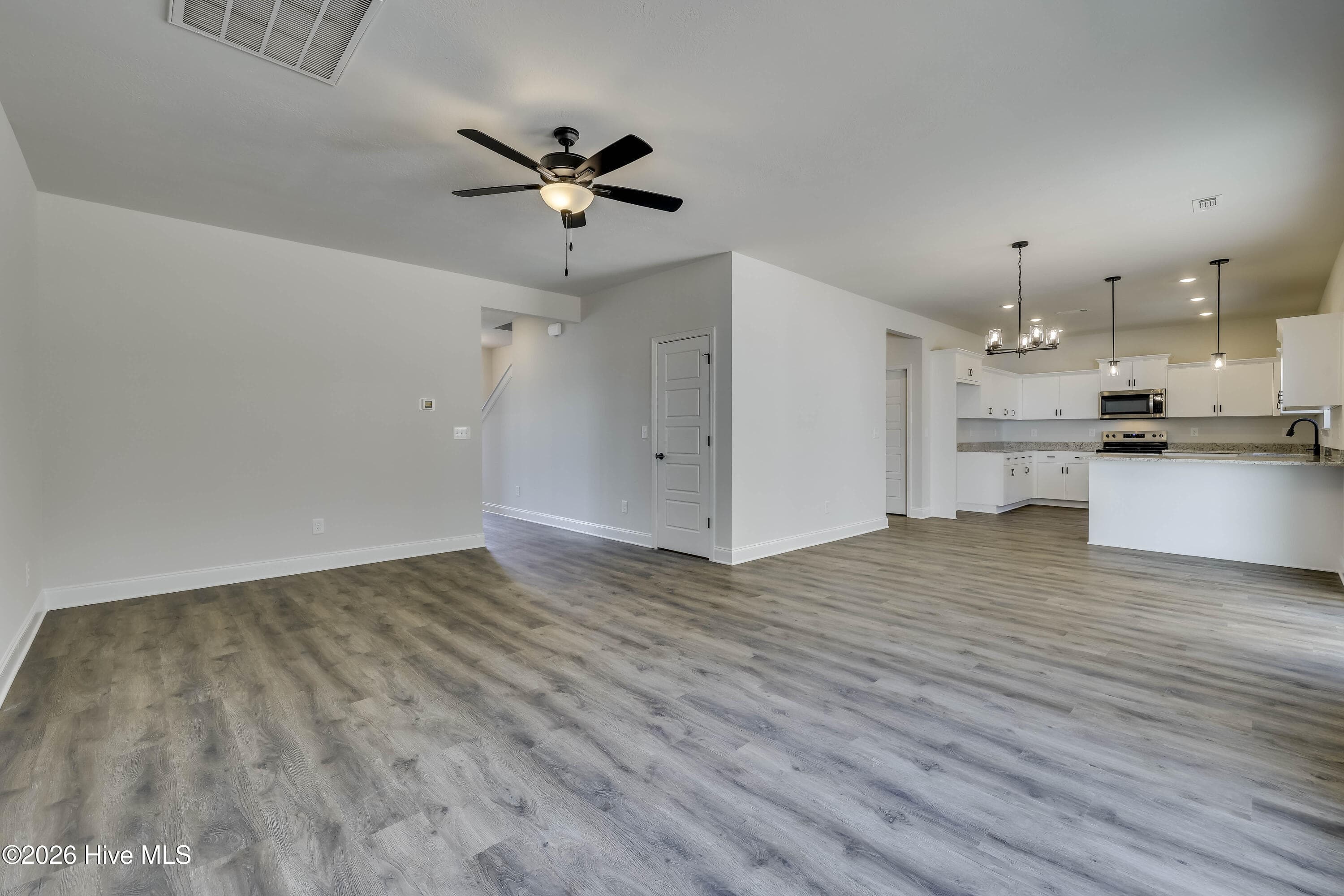 Single Family Residence at 827 Sweetgrass Circle, Harlem, GA 30814, photo 11 of 55