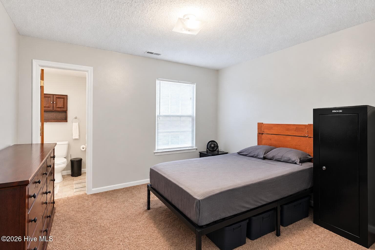 Duplex at 231-233 Easy Street, Jacksonville, NC 28546, photo 9 of 54