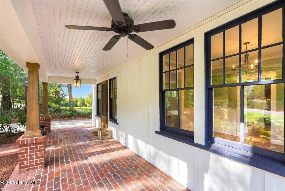 Single Family Residence at 260 N Ridge Street, Southern Pines, NC 28387, photo 3 of 48