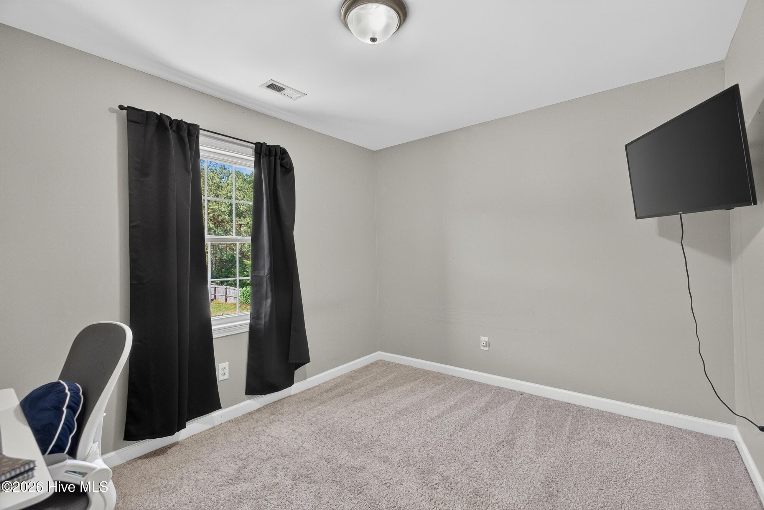 Single Family Residence at 127 Hunt Drive, Hubert, NC 28539, photo 29 of 36