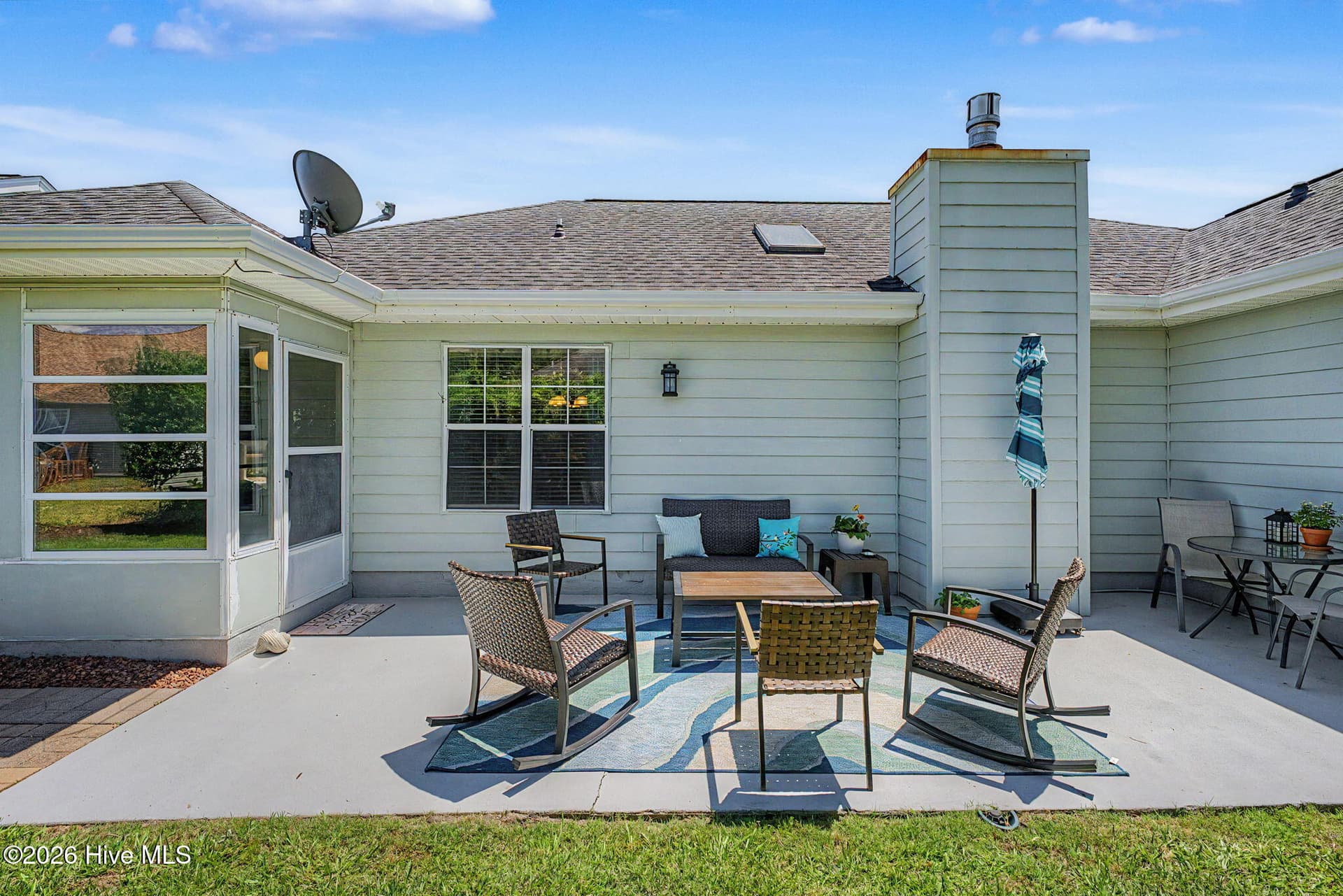Single Family Residence at 430 Hampton Street NW, Calabash, NC 28467, photo 9 of 48