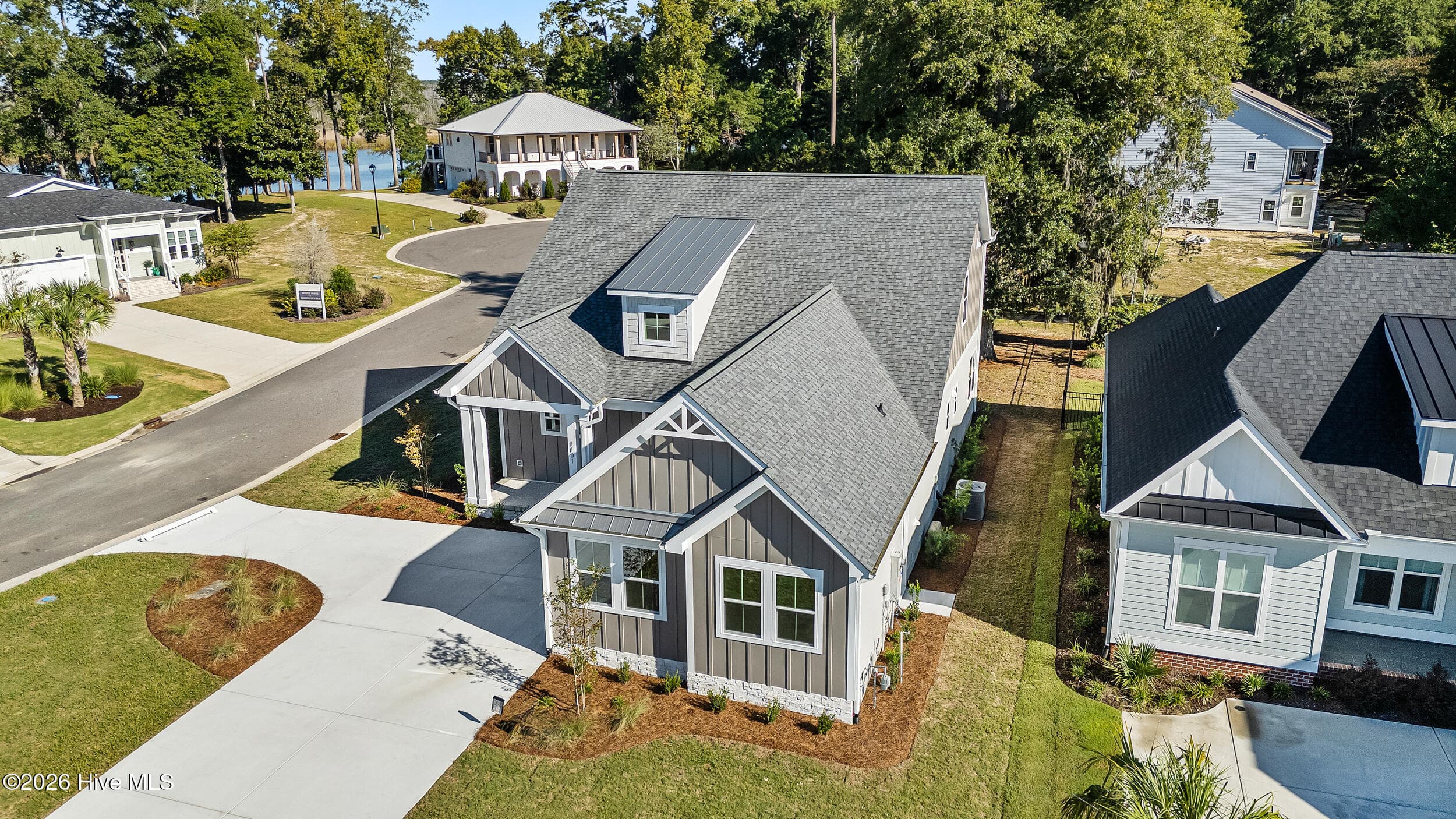 Single Family Residence at 1101 Rockhill Road, Castle Hayne, NC 28429, photo 2 of 3