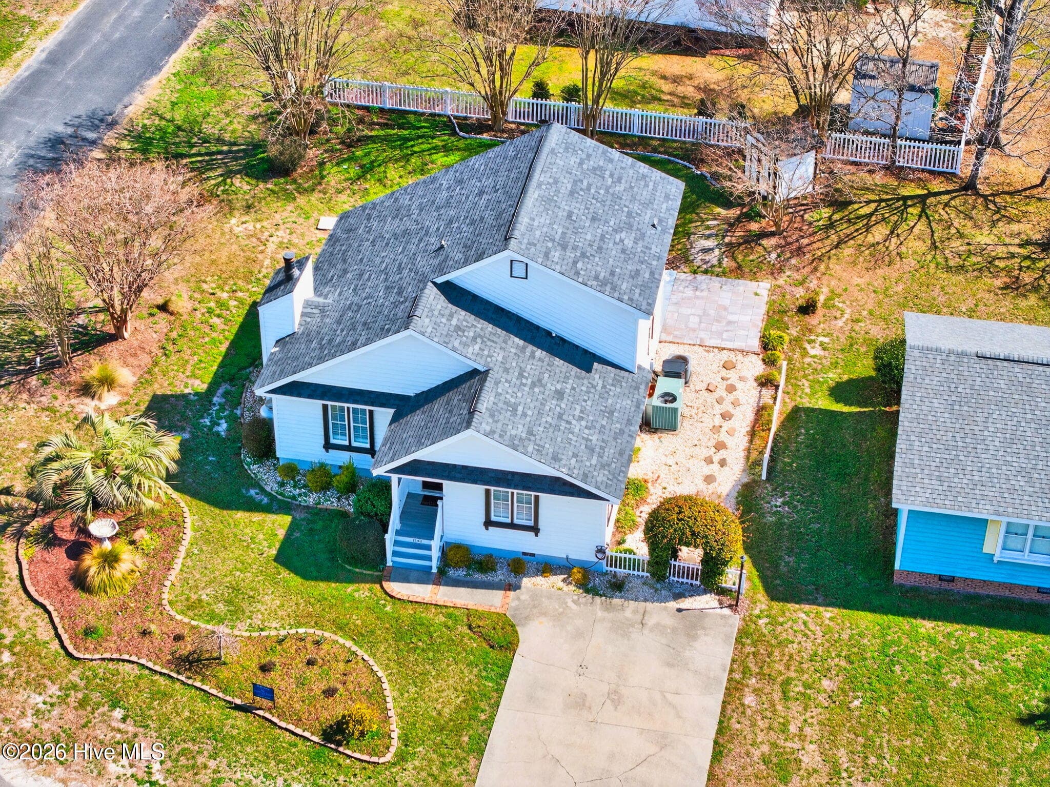 Single Family Residence at 1561 Shipwatch Lane SW, Ocean Isle Beach, NC 28469, photo 3 of 51