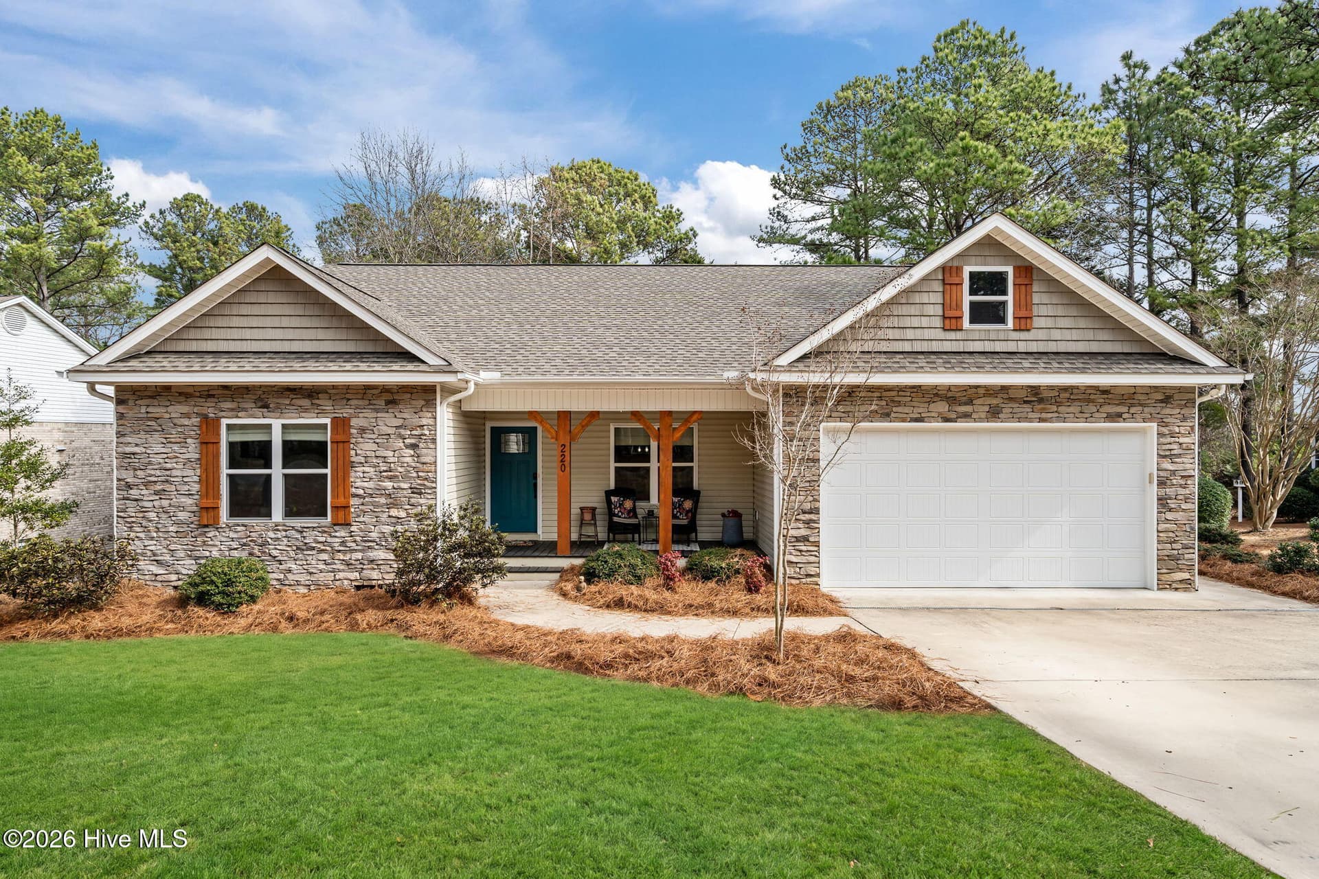 Single Family Residence at 220 Sugar Pine Drive, Pinehurst, NC 28374
