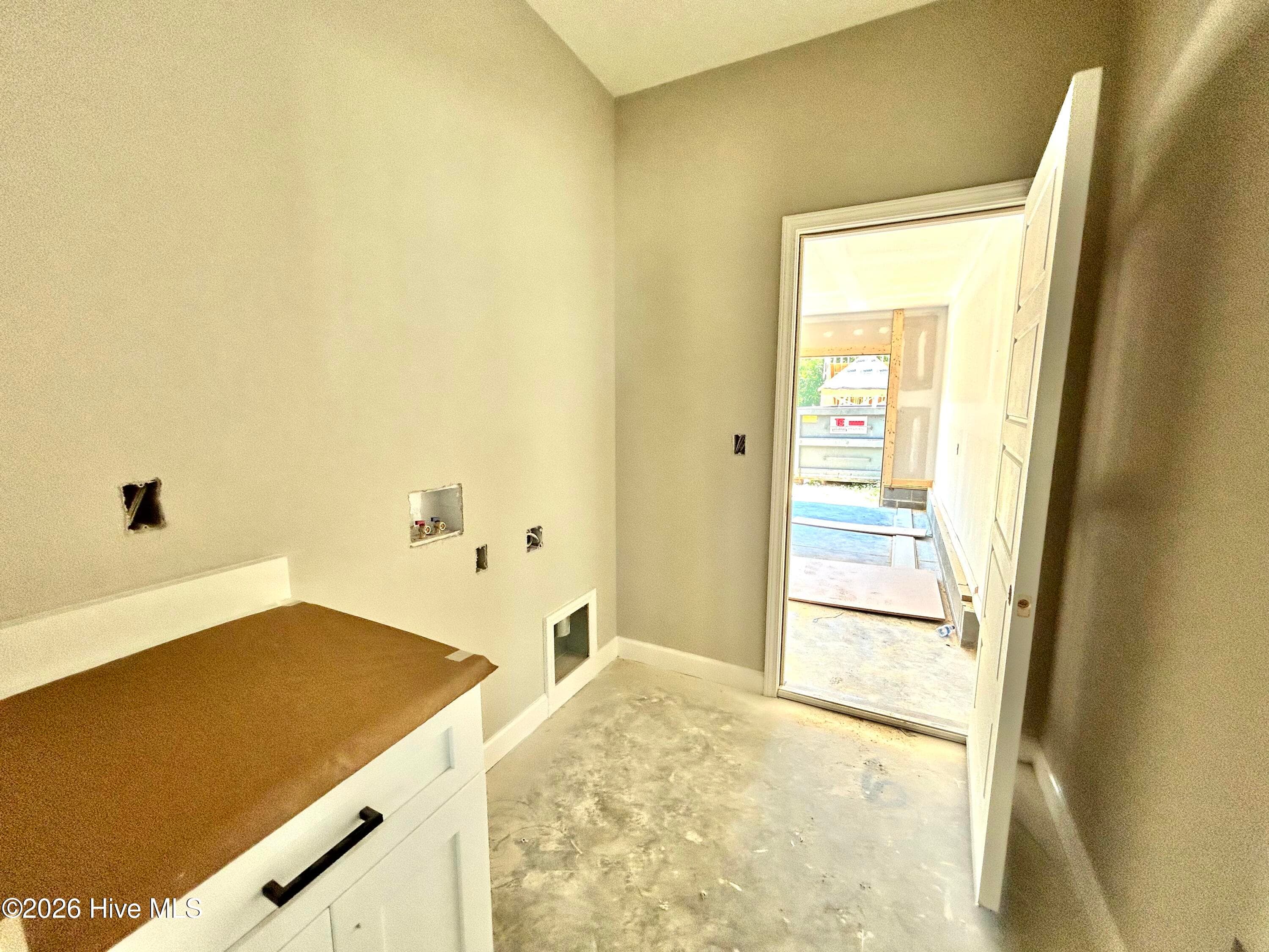 Single Family Residence at 3731 Chatsworth Drive, La Grange, NC 28551, photo 17 of 92