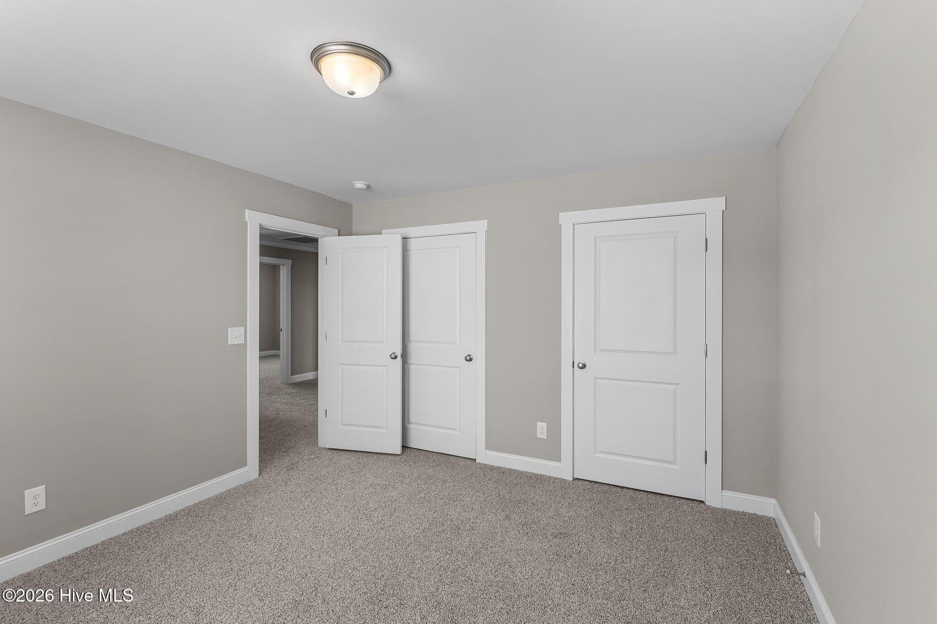 Single Family Residence at 2712 Frances Court, Grimesland, NC 27837, photo 3 of 3