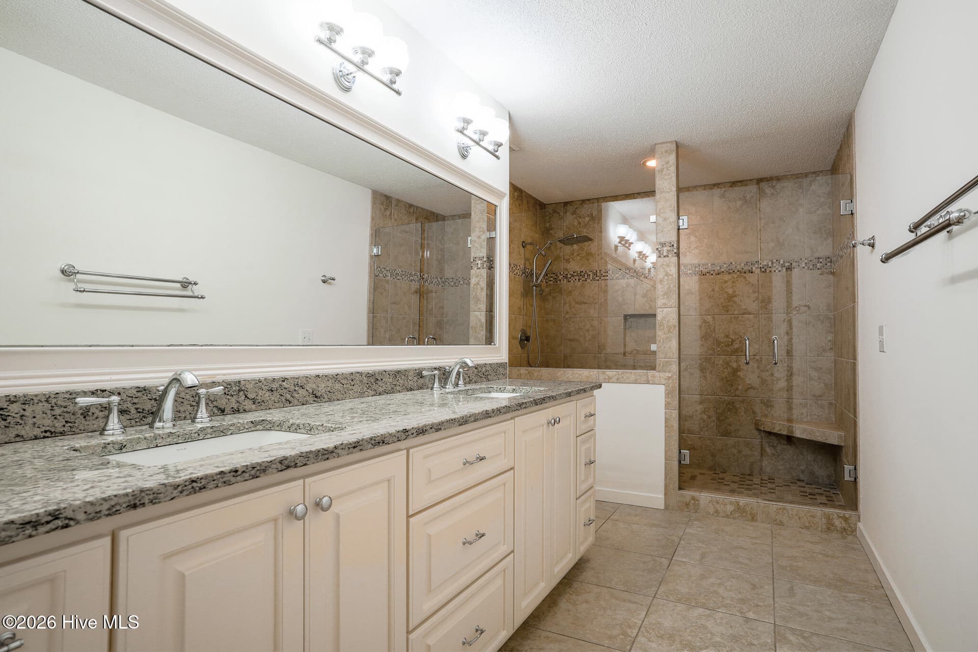 Townhouse at 211 Inland Greens Circle, Wilmington, NC 28405, photo 35 of 114